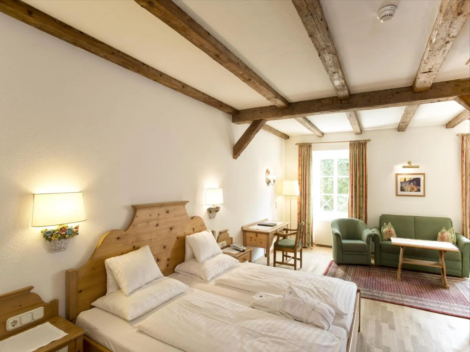 Photo of the whole room, Bed in Hotel Tiefenbrunner