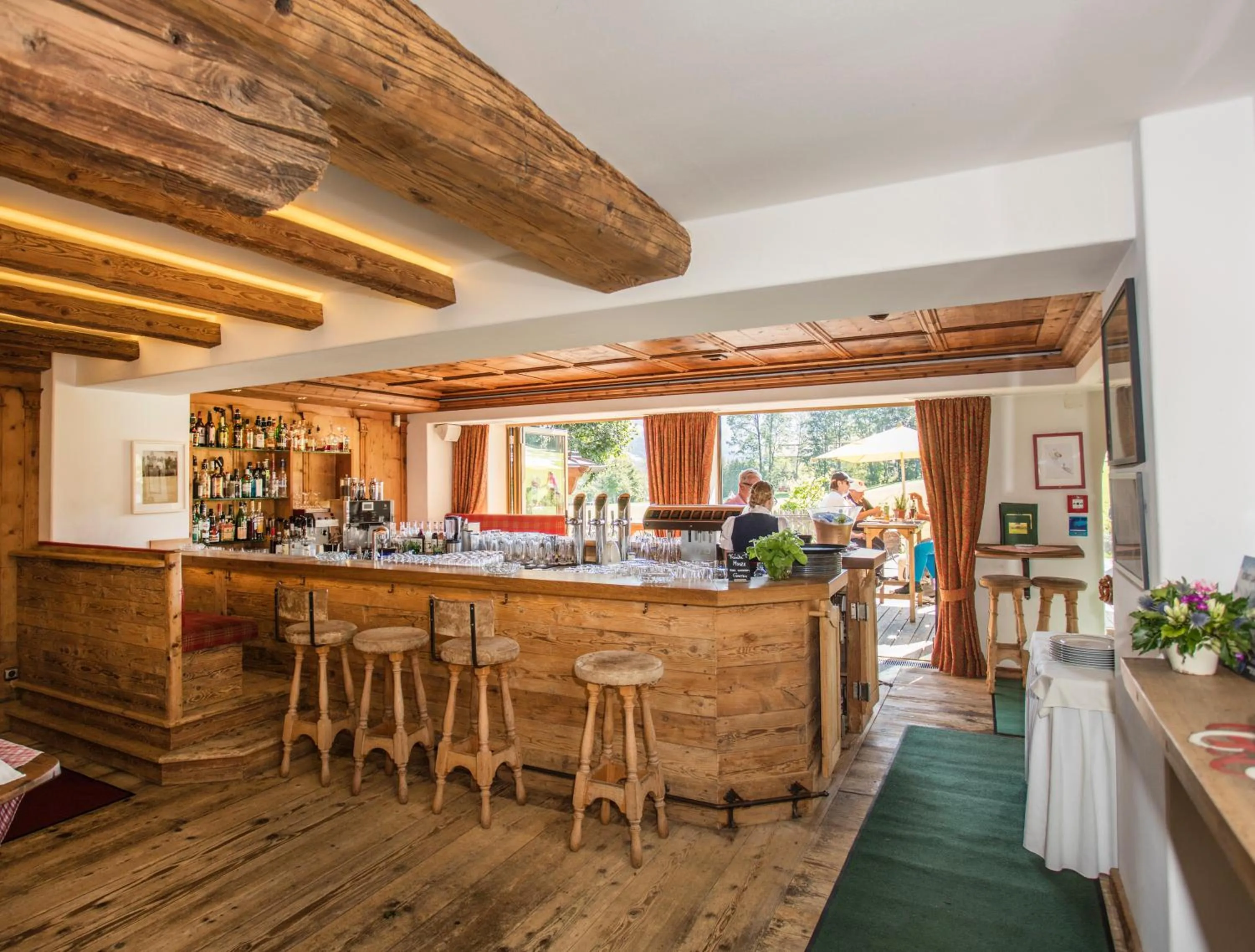Lounge or bar in Rasmushof - Hotel Kitzbühel