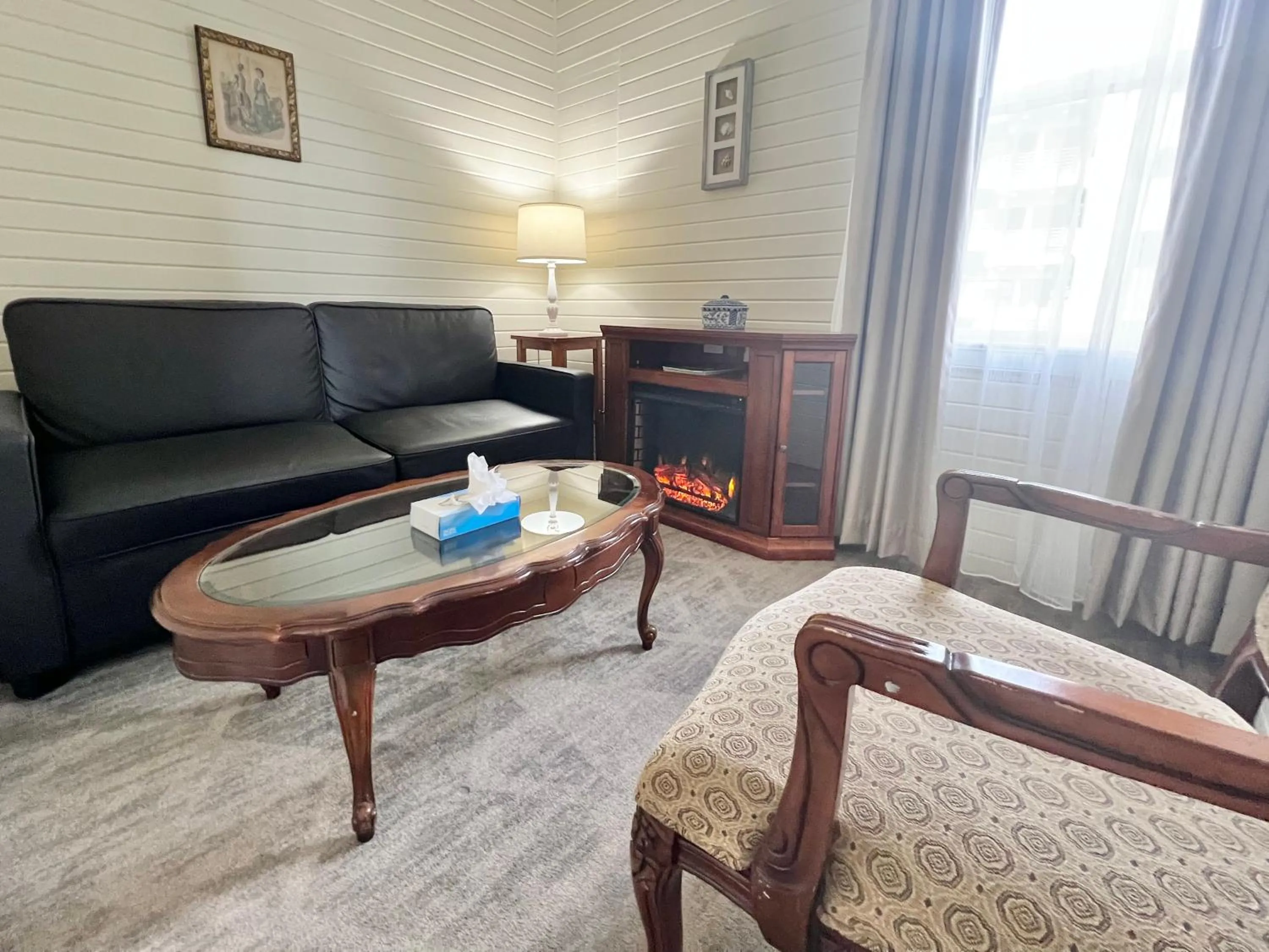 Living room in Gilbert Inn Seaside