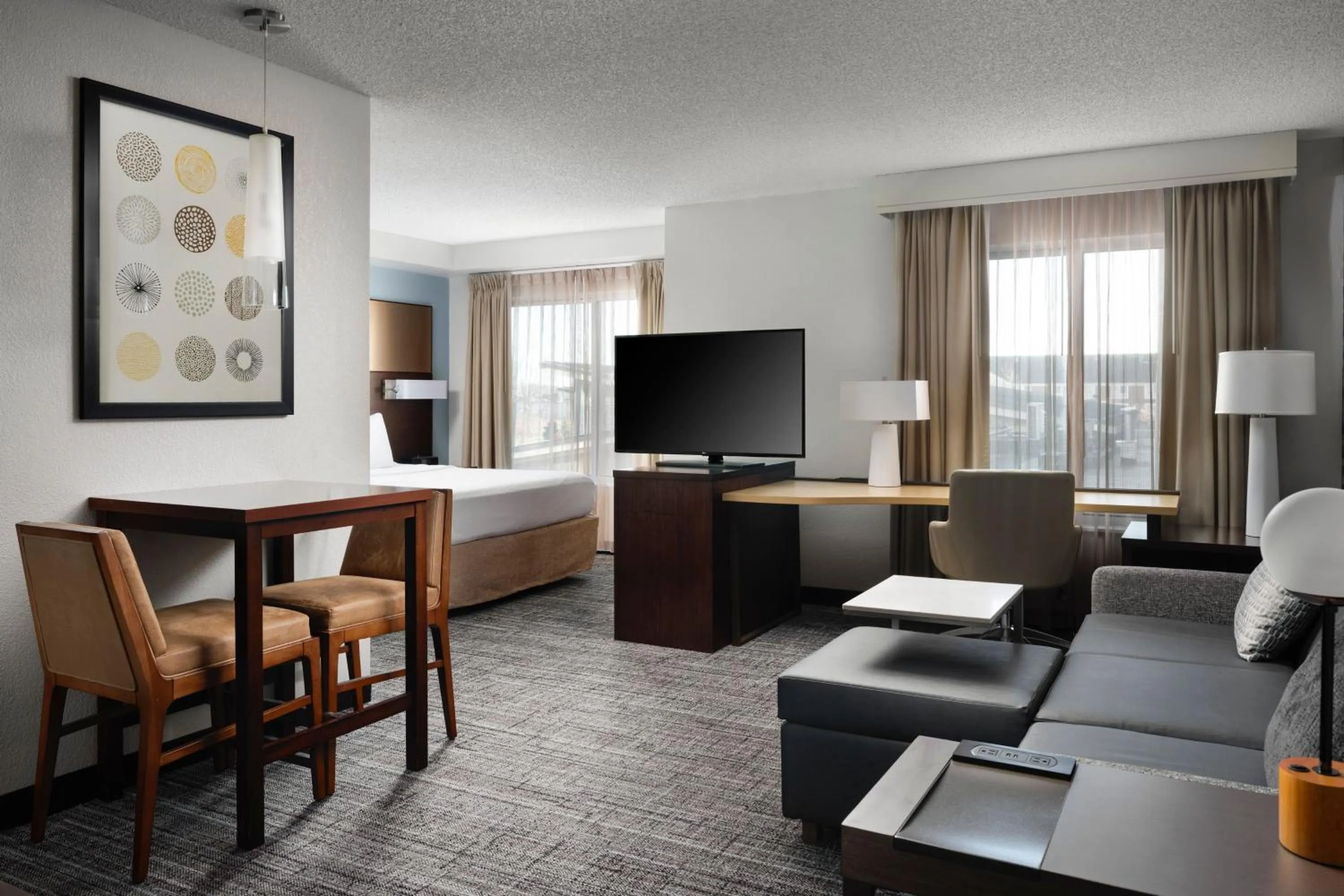 Bedroom, Bed in Residence Inn by Marriott Grand Rapids Airport