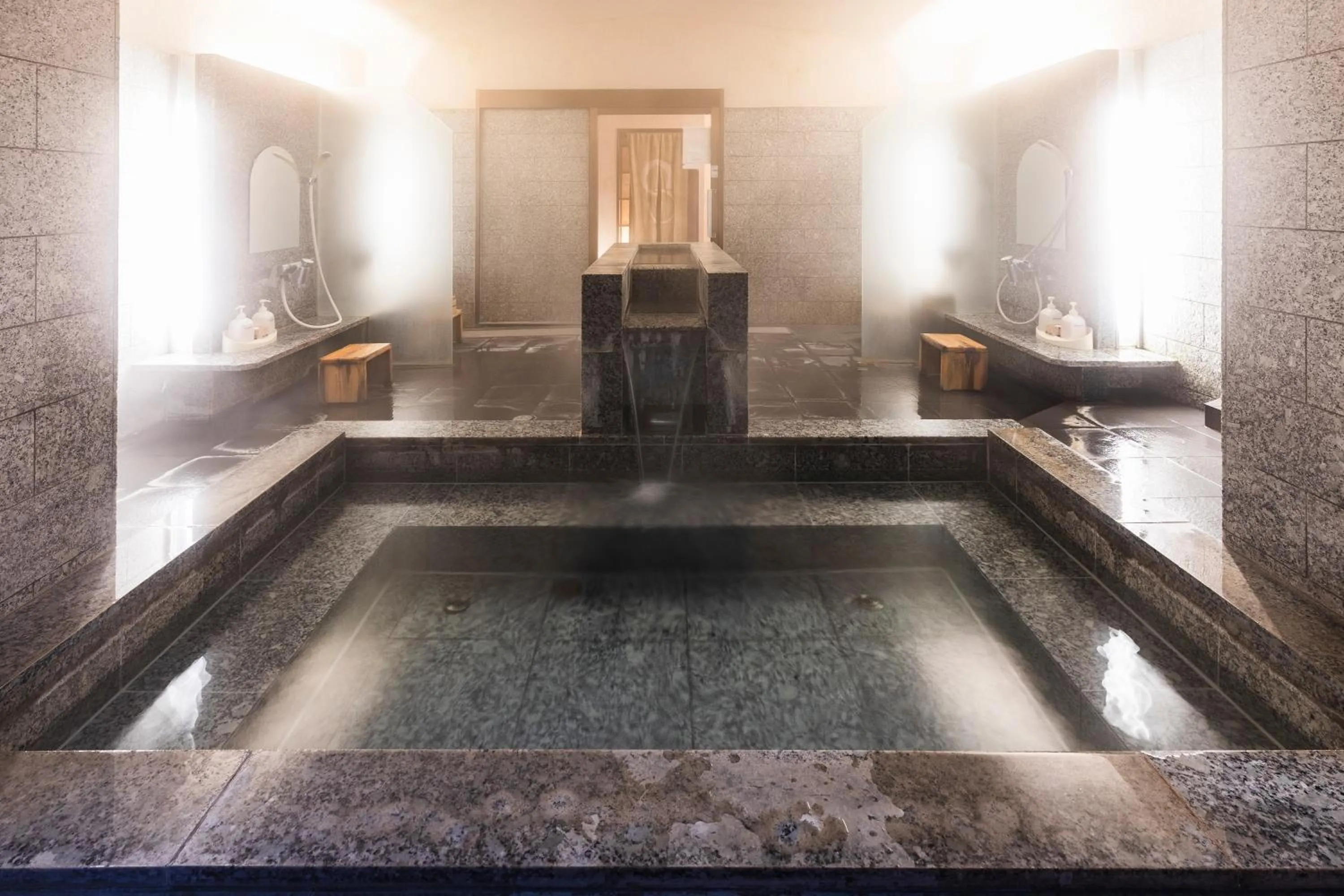 Hot Spring Bath in Yushintei