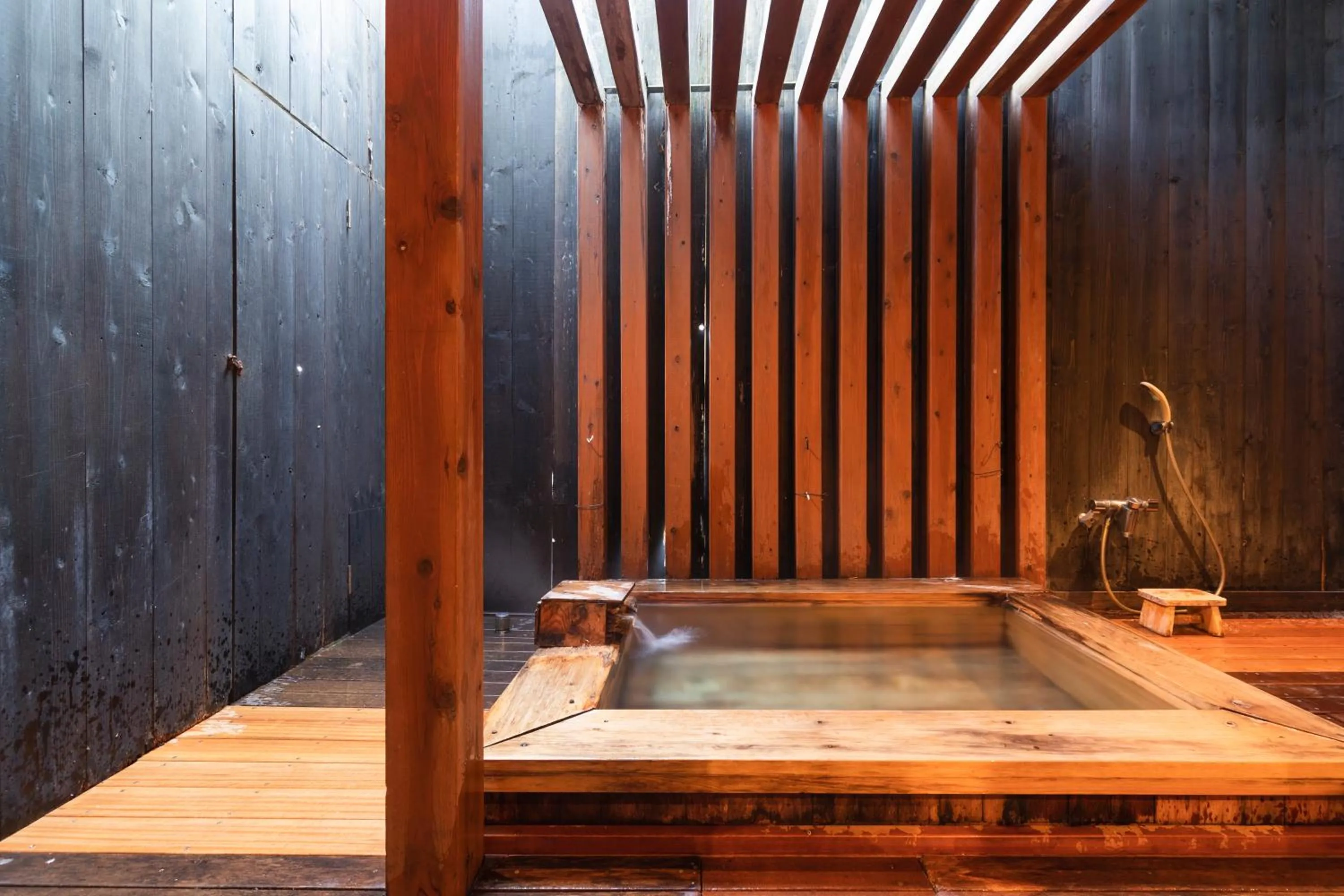 Open Air Bath in Yushintei