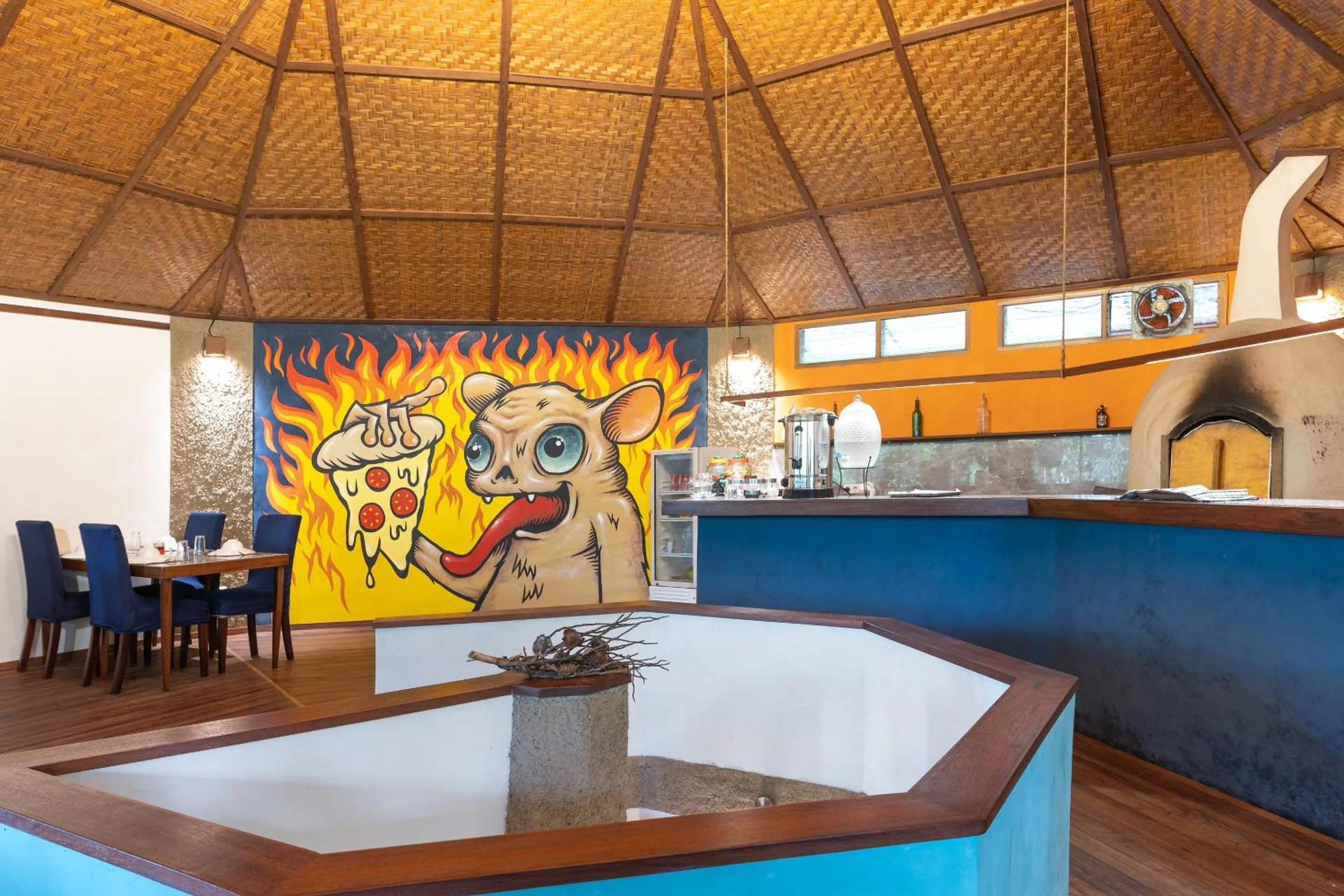 Restaurant/places to eat in Thalassa Dive & Wellbeing Resort Manado