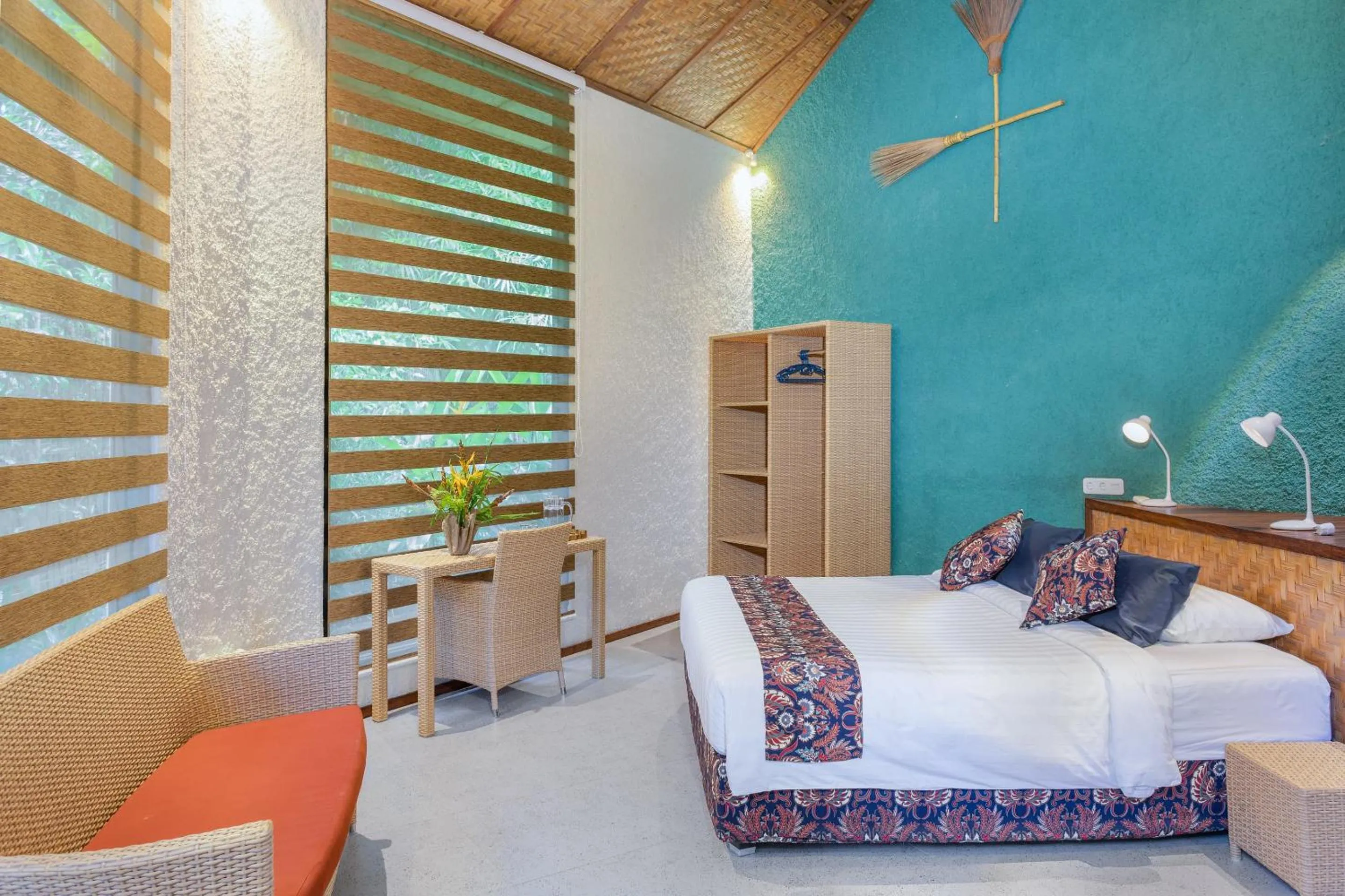 Bed in Thalassa Dive & Wellbeing Resort Manado