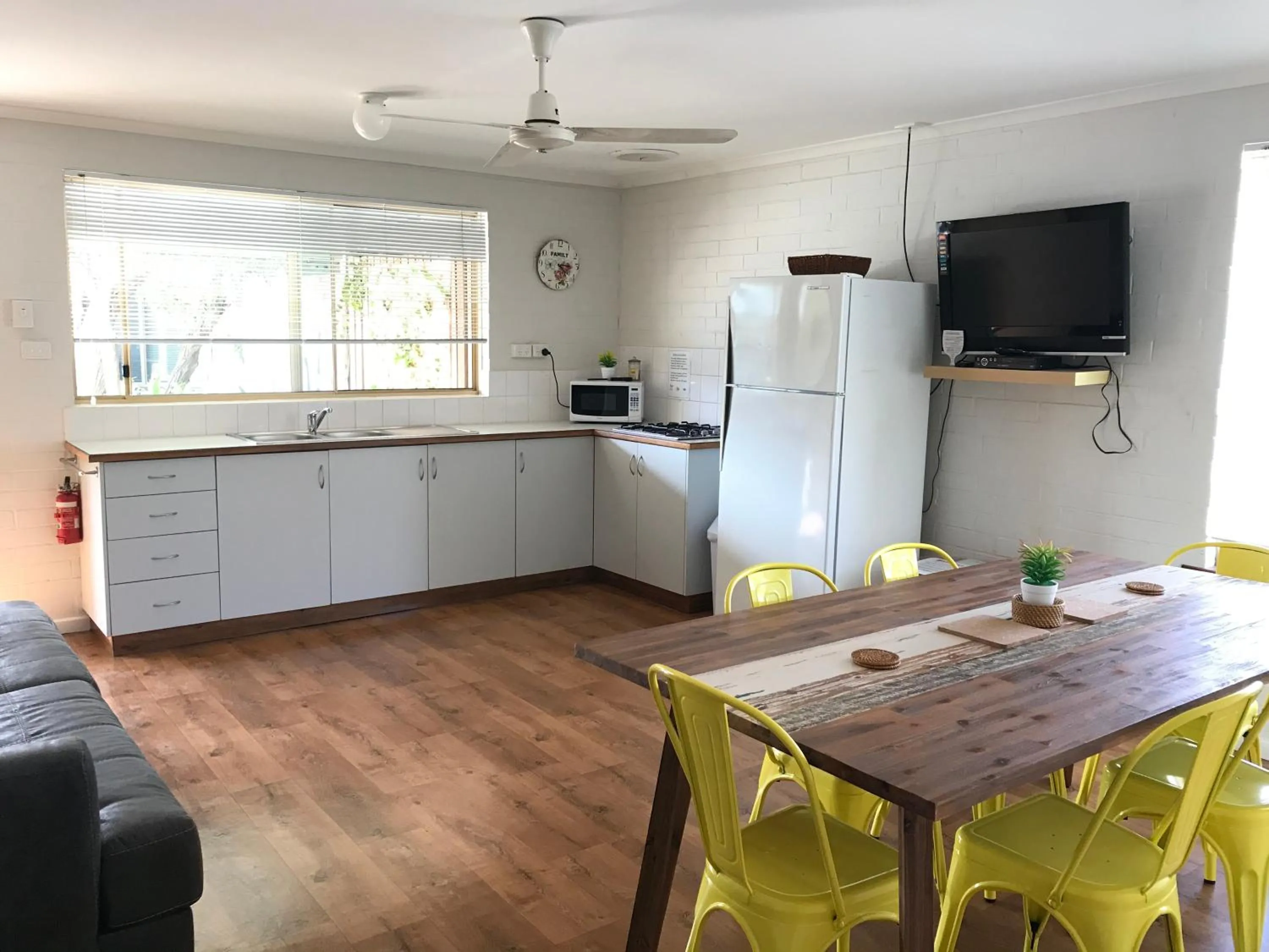 Kitchen or kitchenette in Shark Bay Seafront Apartments