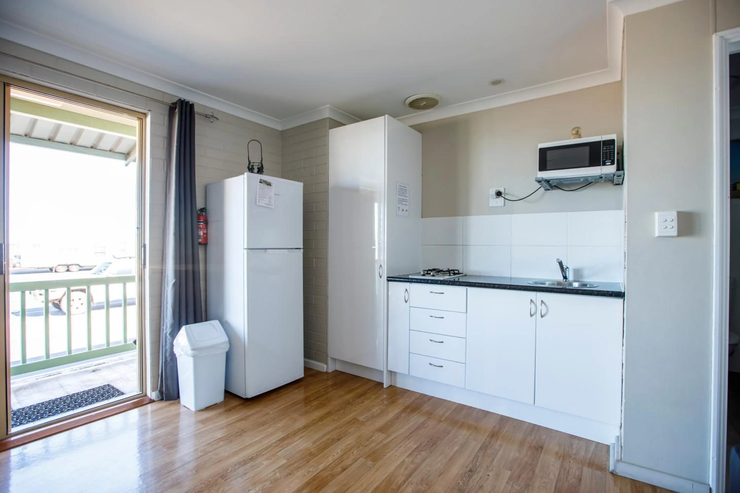 Kitchen or kitchenette in Shark Bay Seafront Apartments
