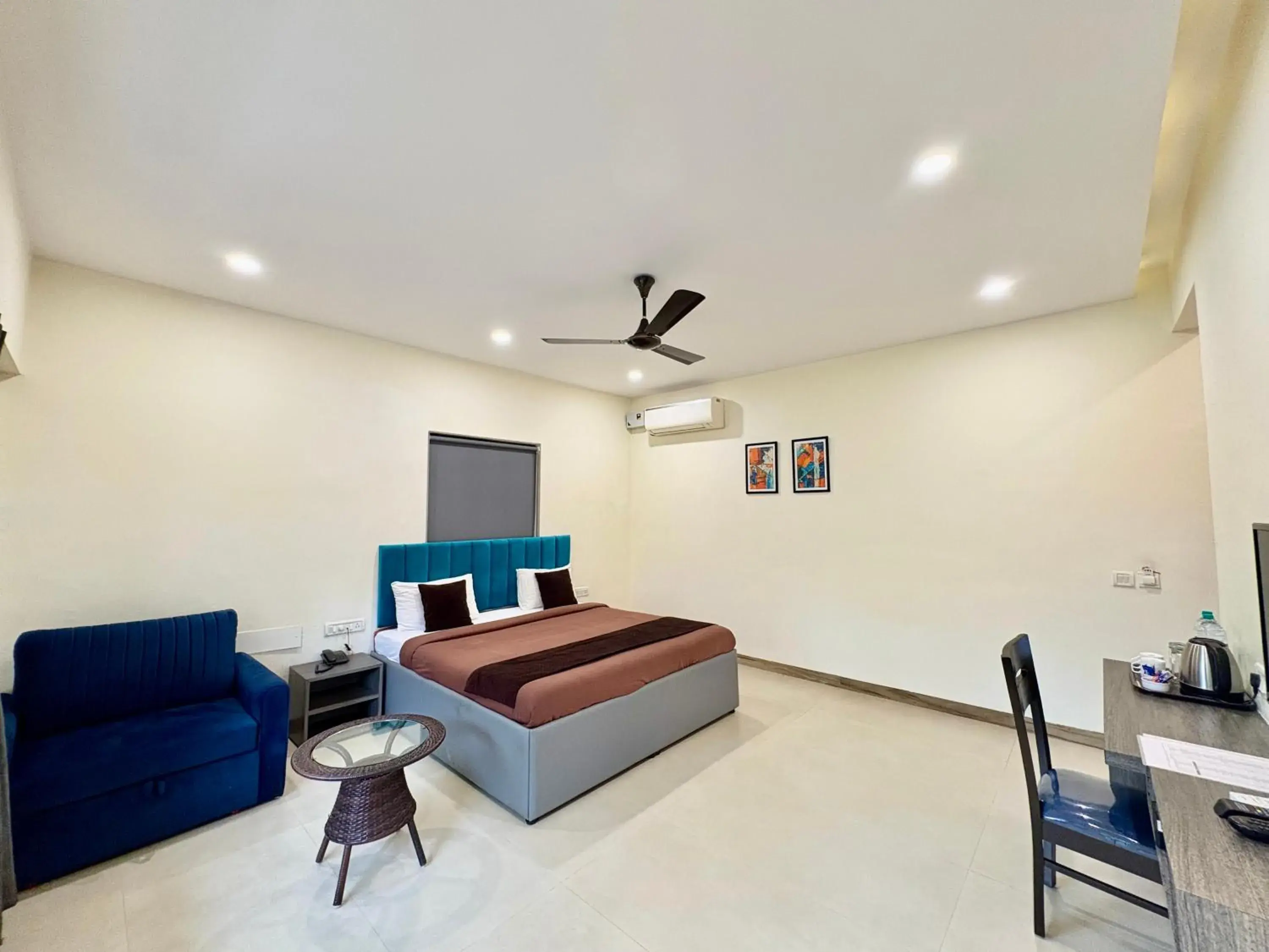 Classic Premium Room in Girivihar Holiday Club - Pure Veg Classic Premium Room in Girivihar Holiday Club - Pure Veg