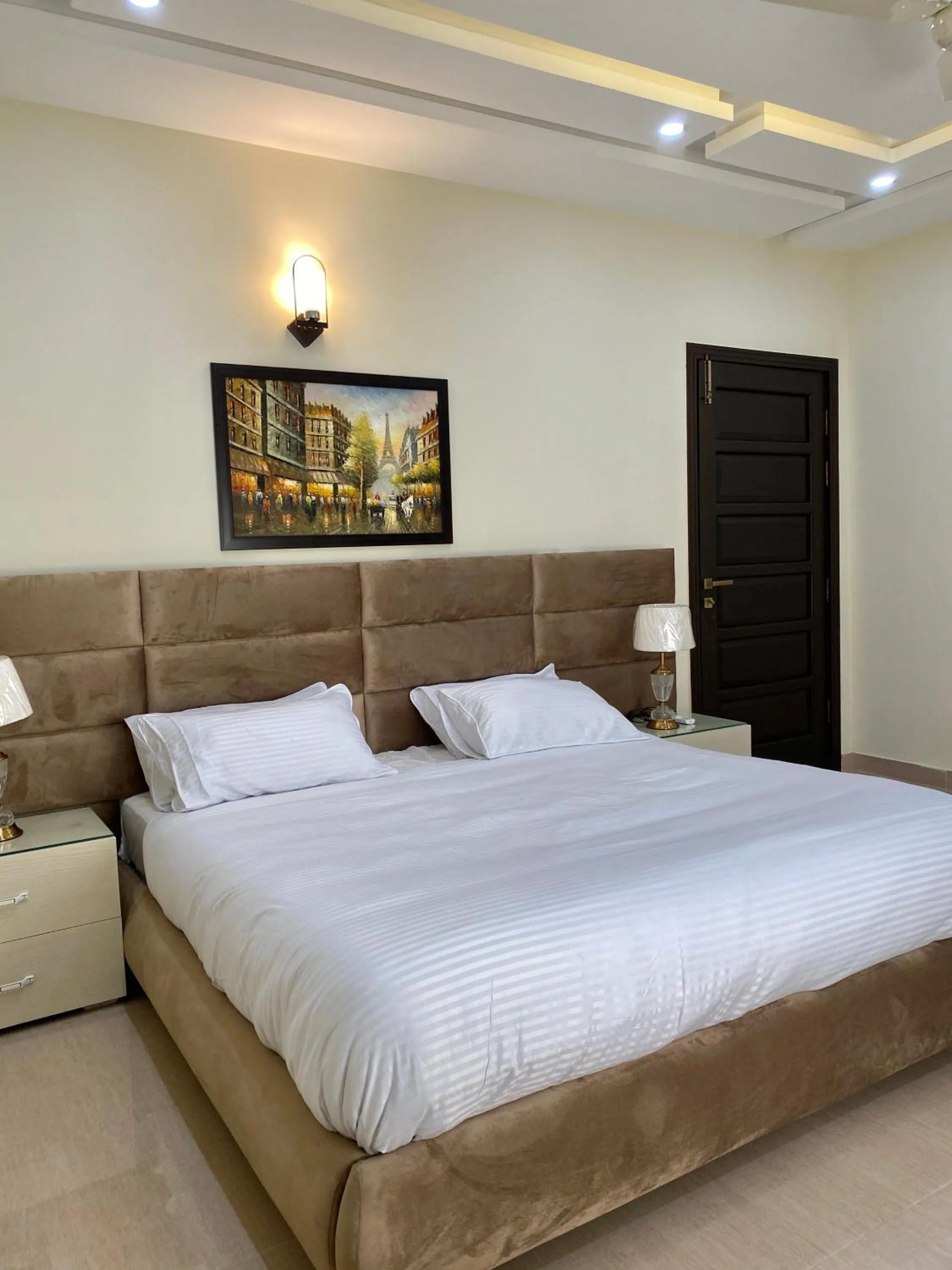 Continental boutique House