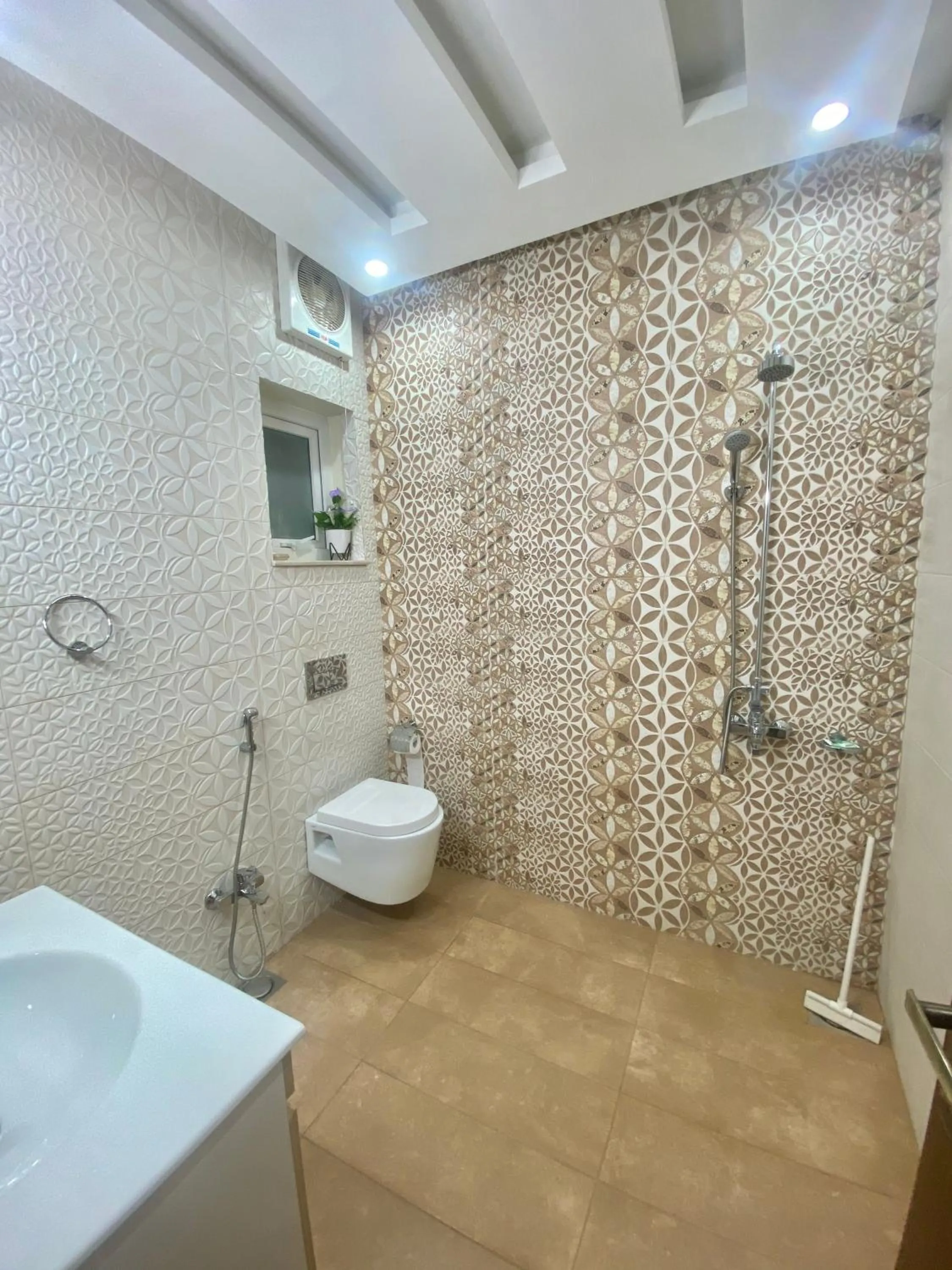 Continental boutique House