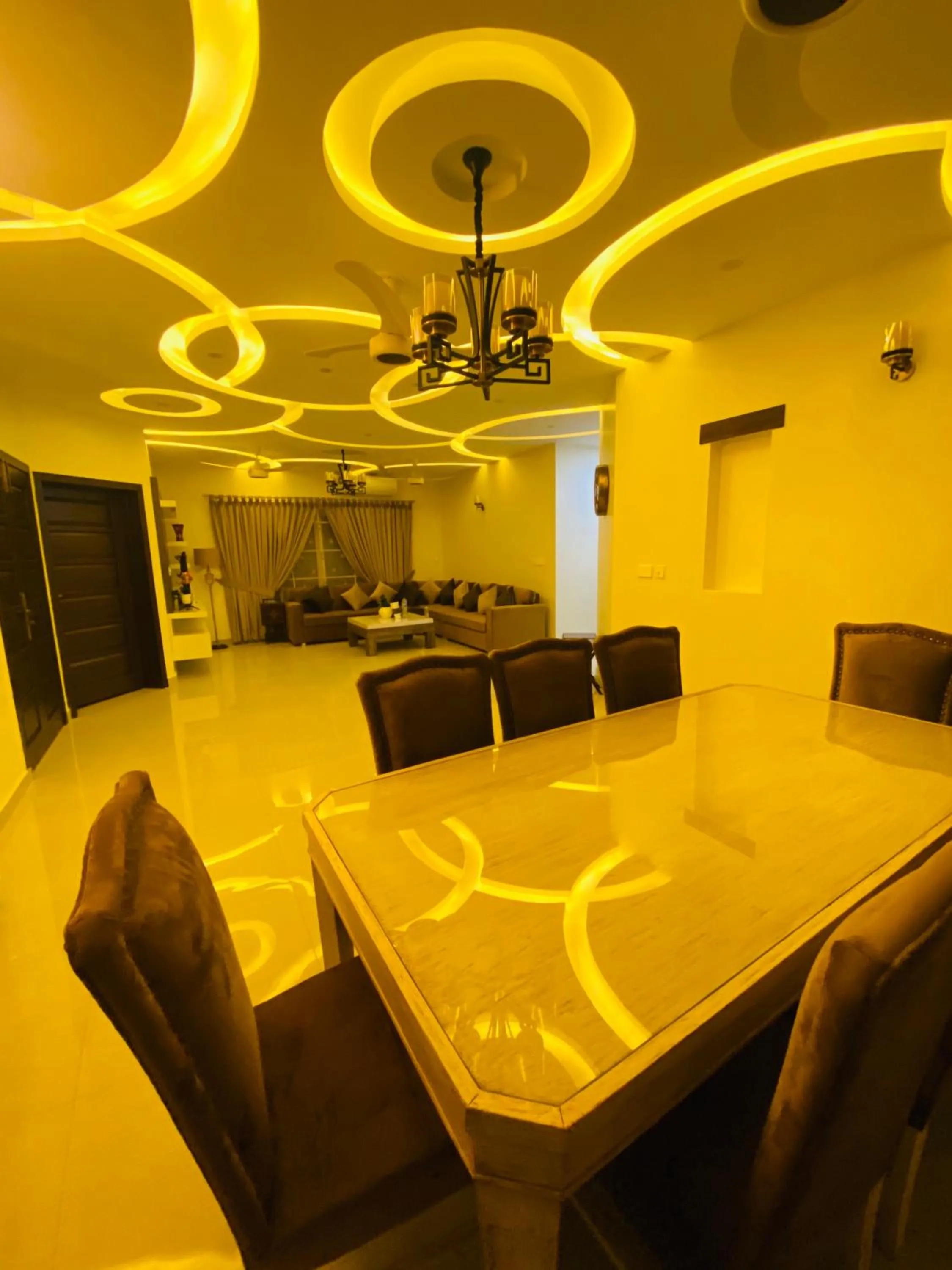 Continental boutique House