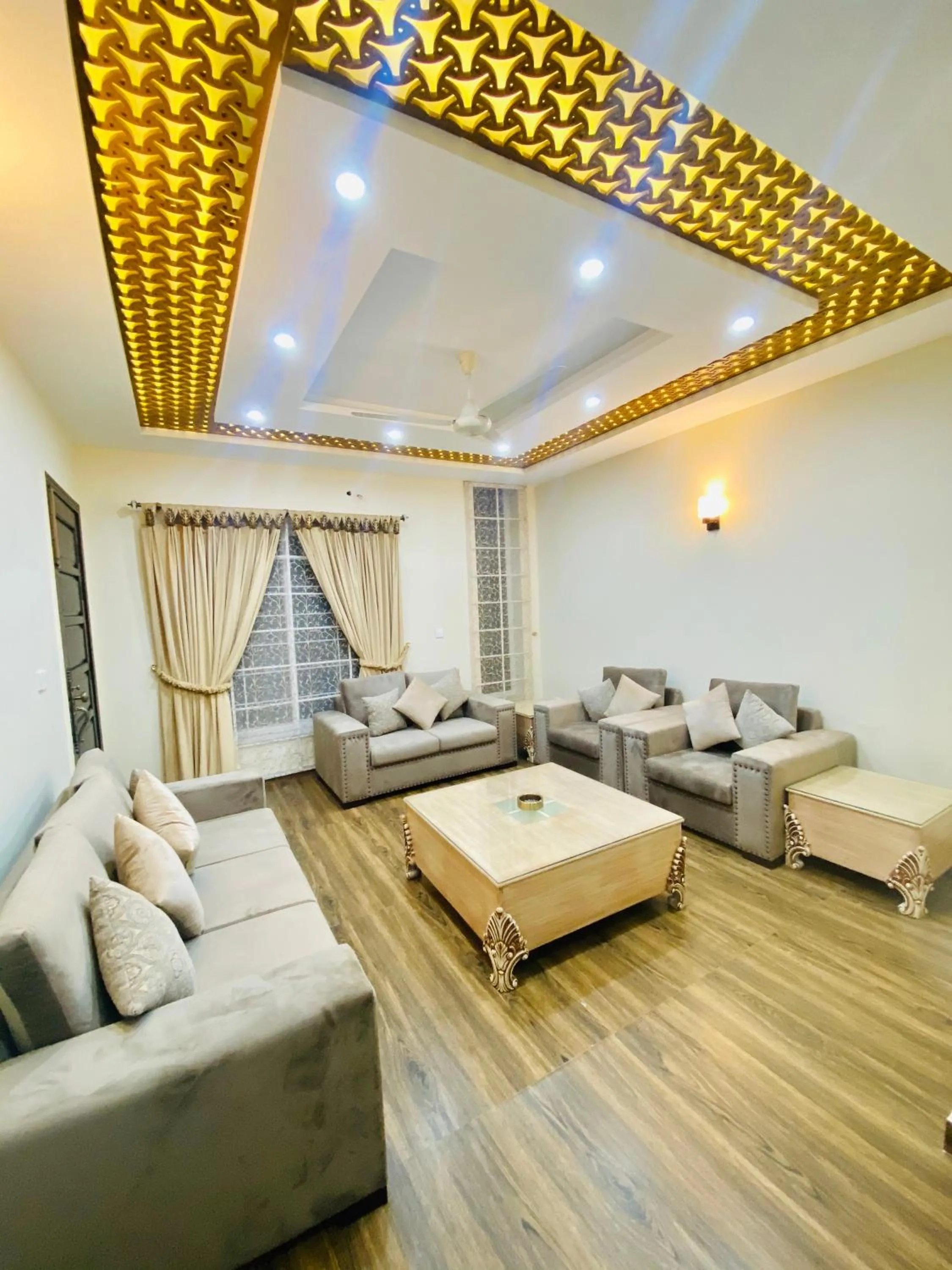 Continental boutique House