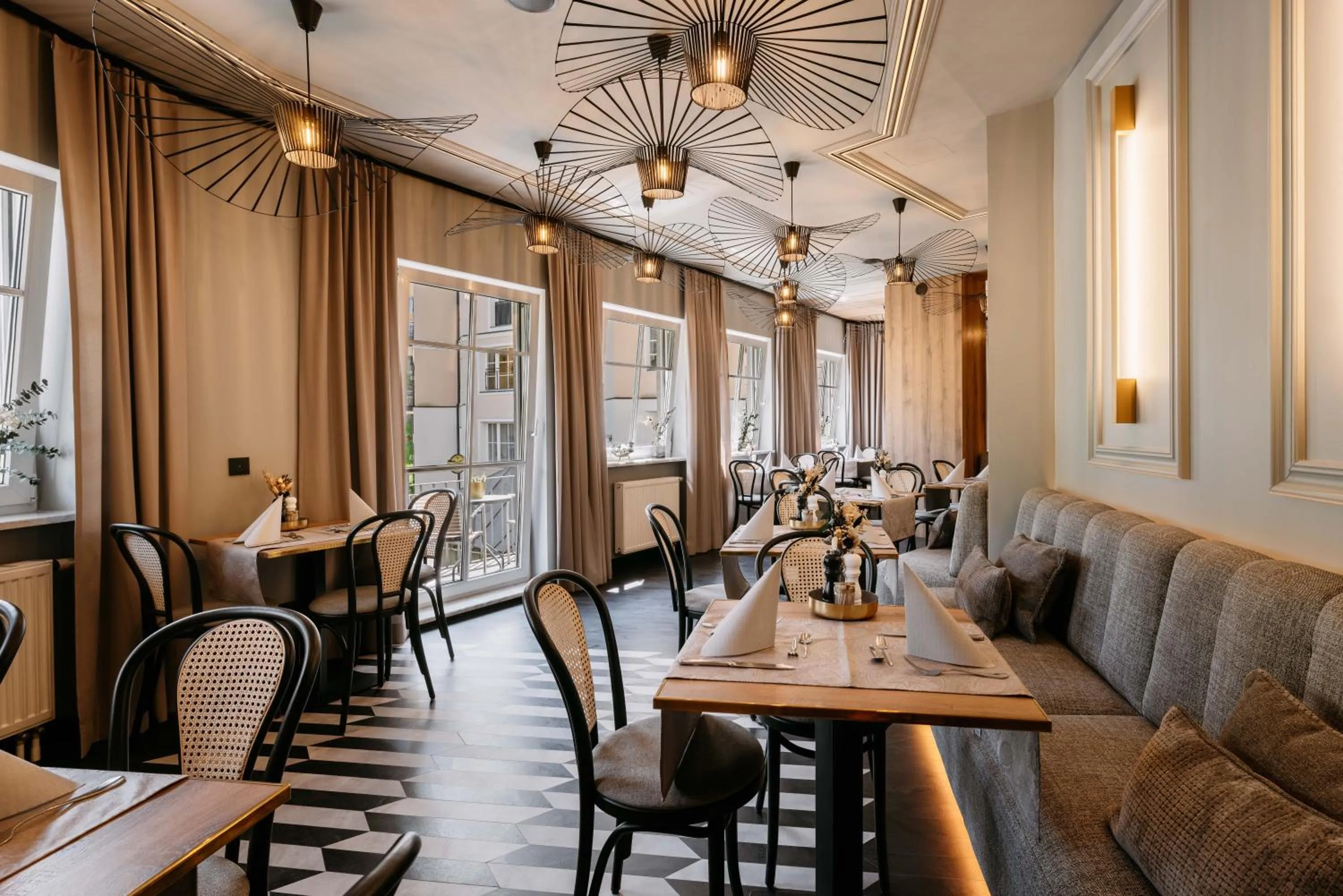 Restaurant/places to eat in MONDI Hotel Bellevue Gastein