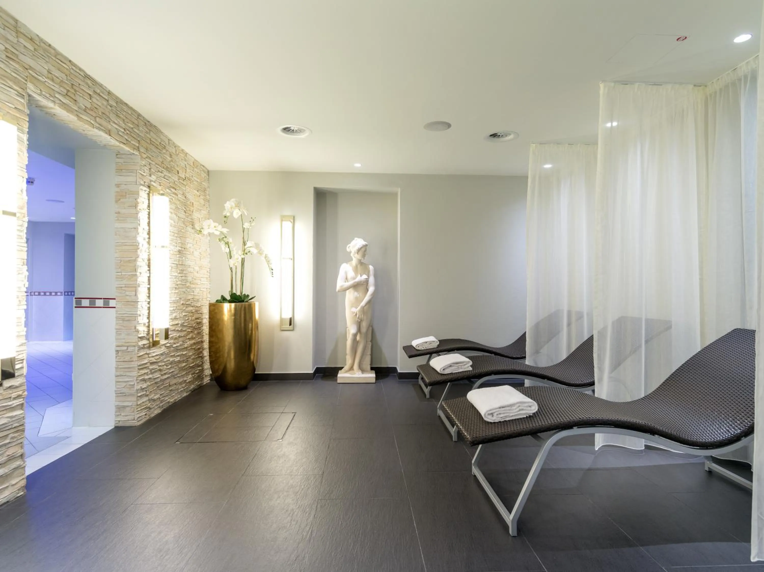 Spa and wellness centre/facilities in MONDI Hotel Bellevue Gastein