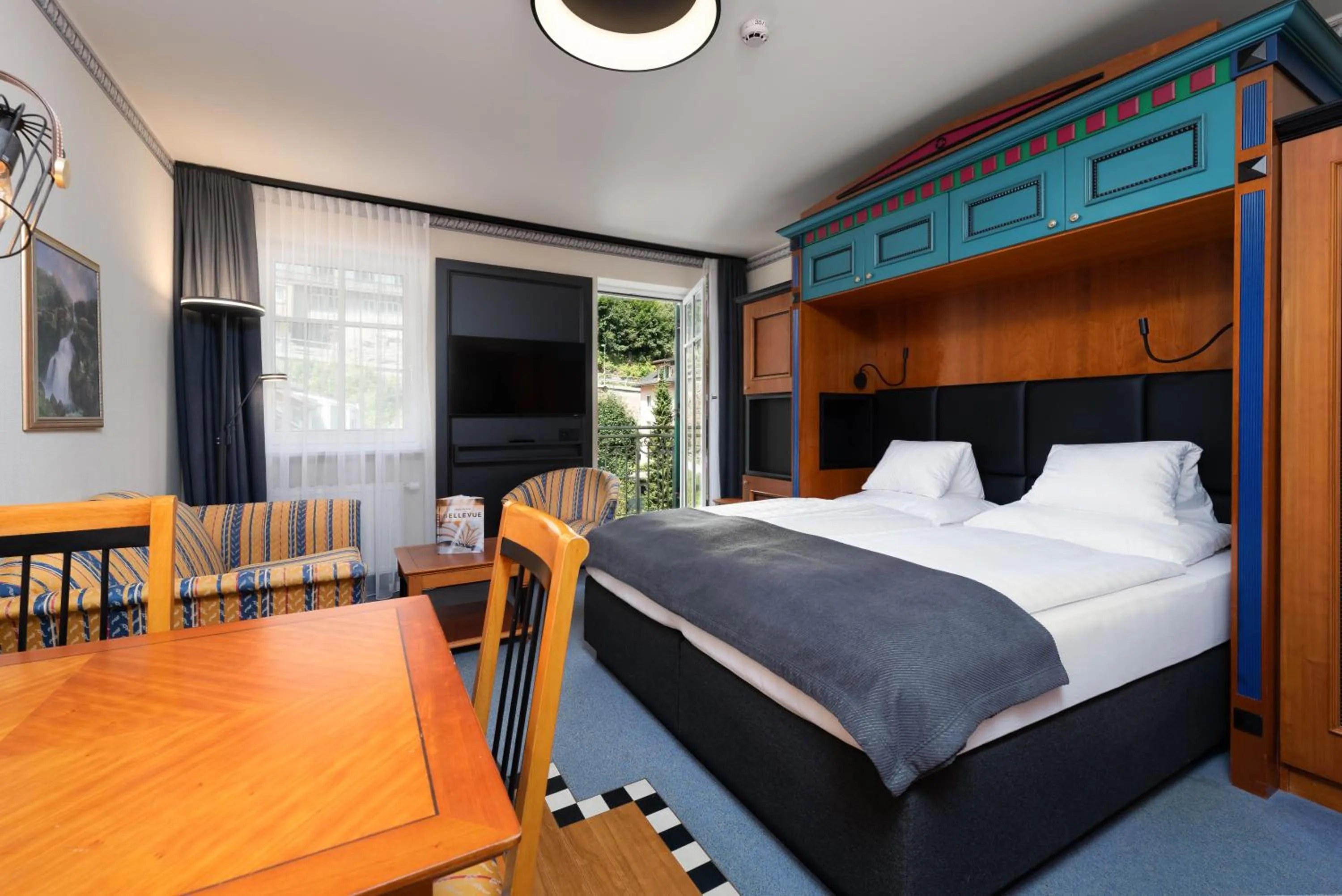 Photo of the whole room, Bed in MONDI Hotel Bellevue Gastein