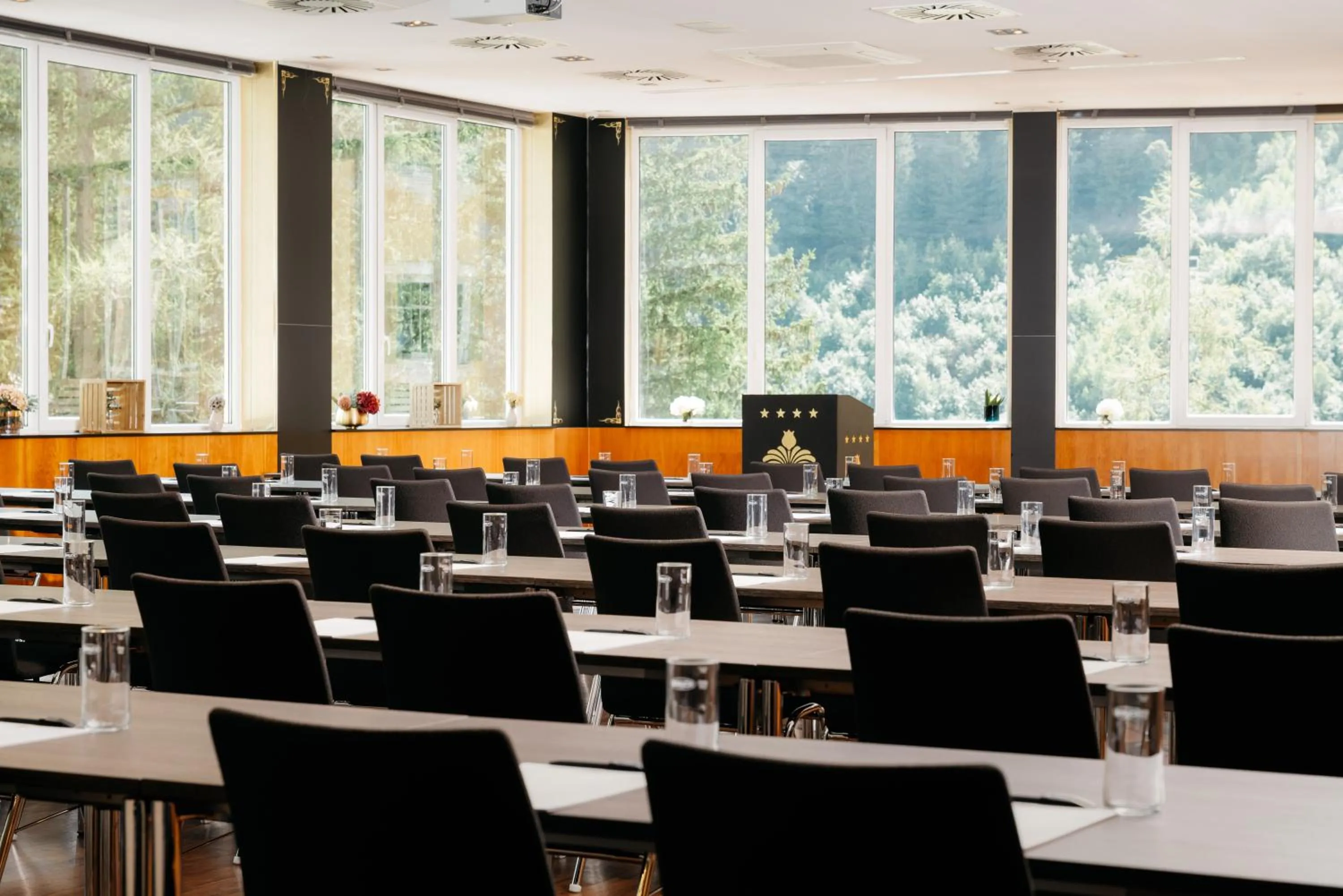 Meeting/conference room in MONDI Hotel Bellevue Gastein