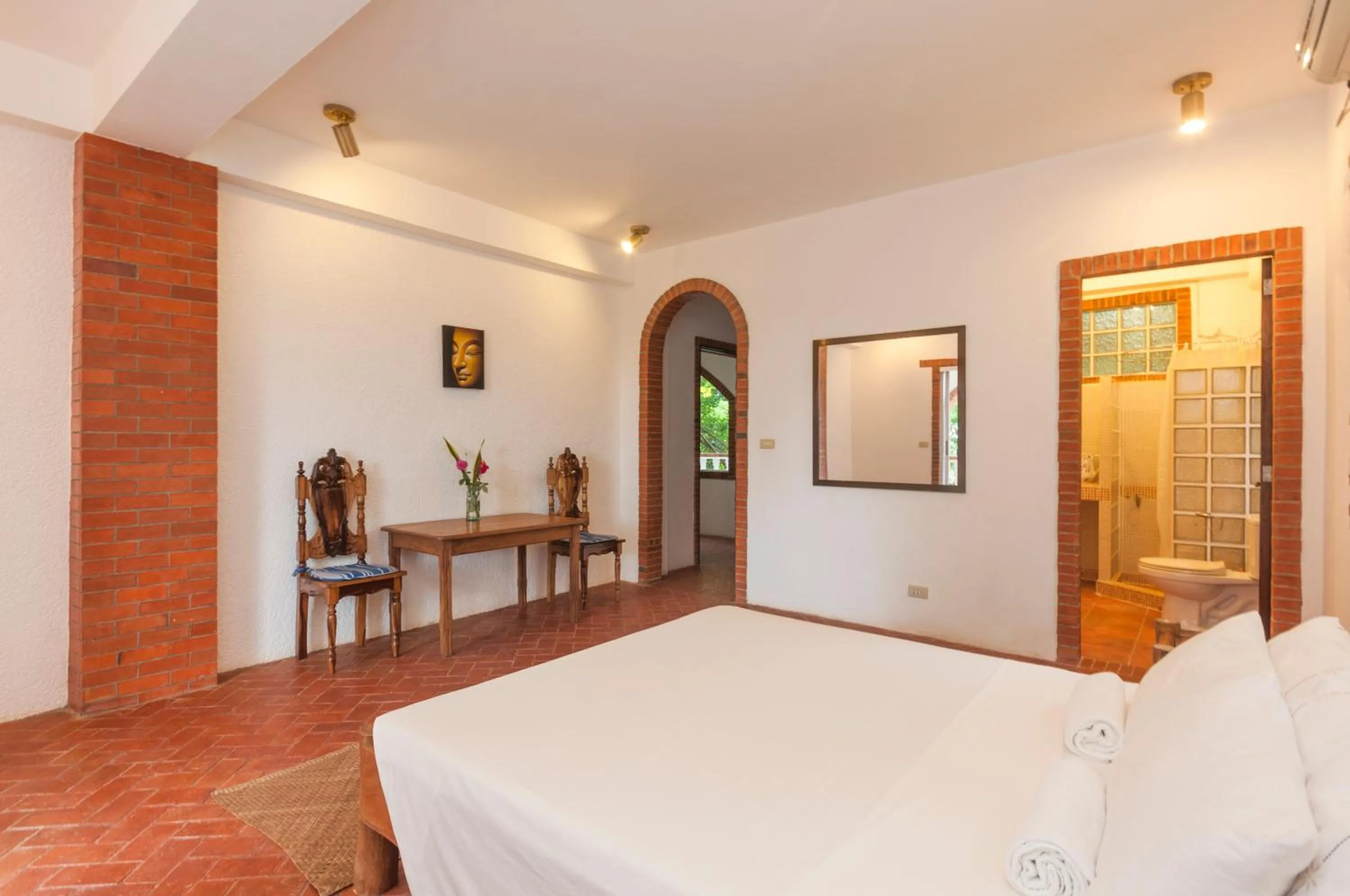 Photo of the whole room, Bed in Amihan-Home