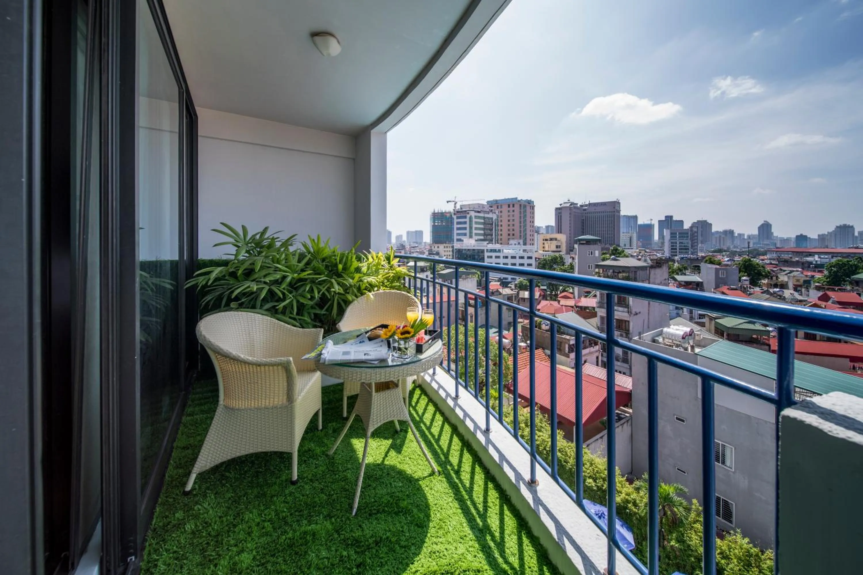 Balcony/Terrace in Rose Garden Residences
