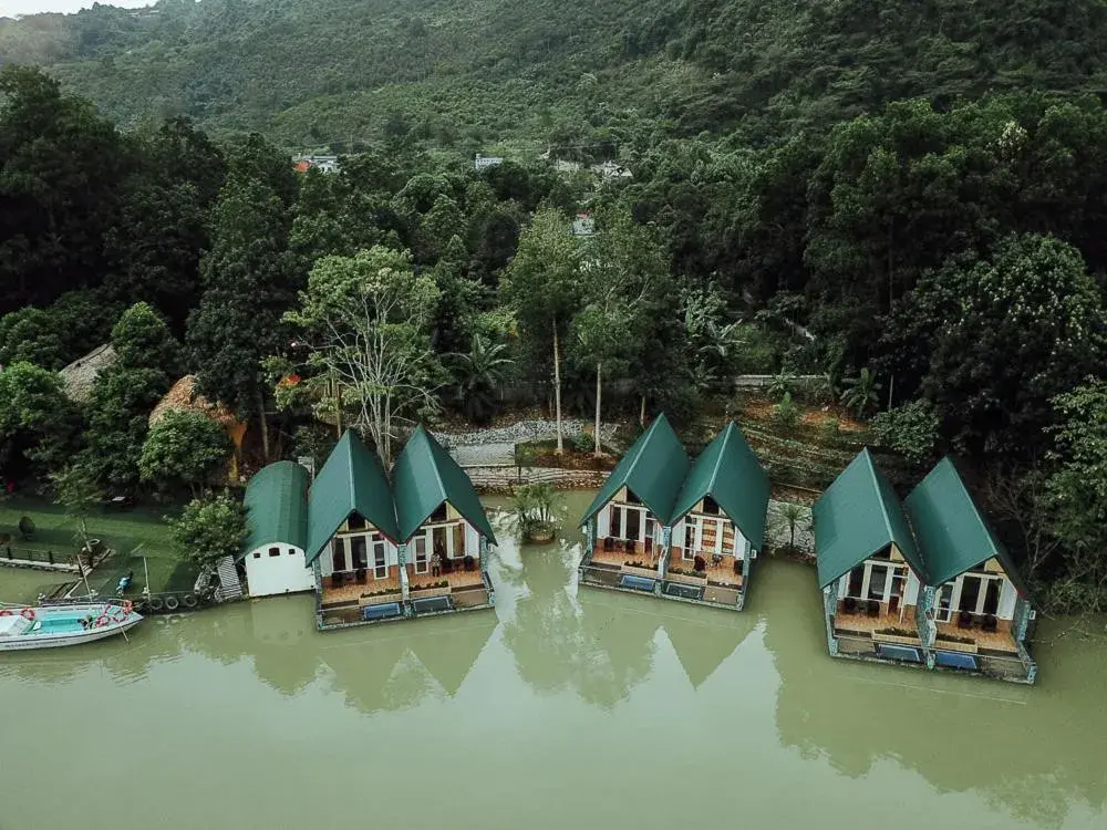 Deluxe Double or Twin Room with River View - single occupancy in Truong Xuan Ecology Deluxe Double or Twin Room with River View - single occupancy in Truong Xuan Ecology