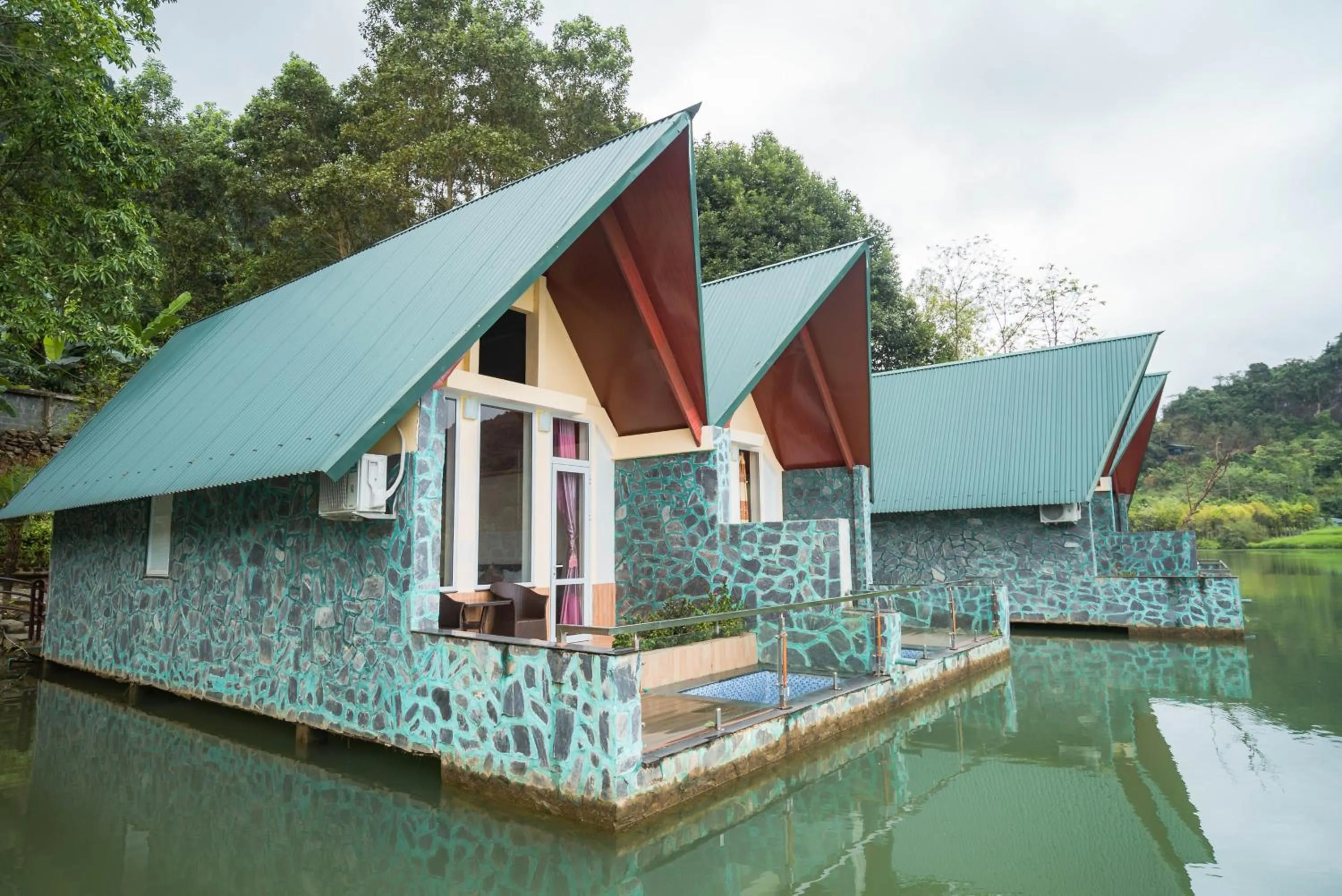 Property building in Truong Xuan Ecology