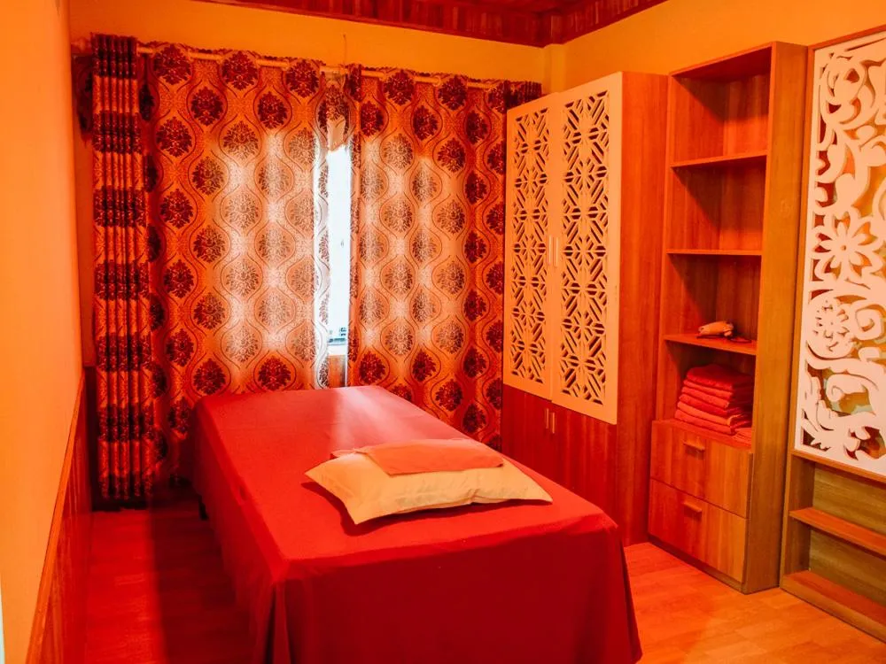 Massage, Bed in Truong Xuan Ecology