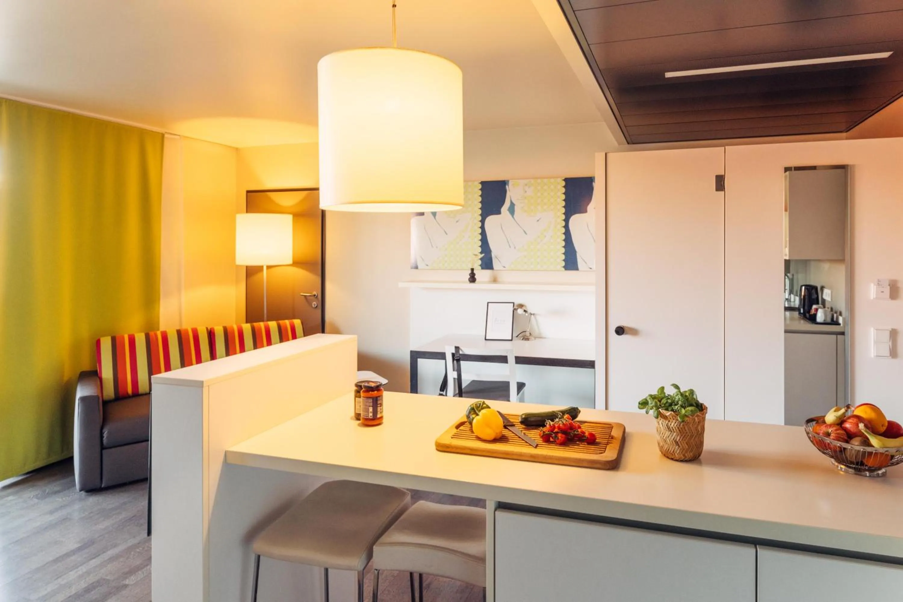 Photo of the whole room in harry's home Hart bei Graz hotel & apartments