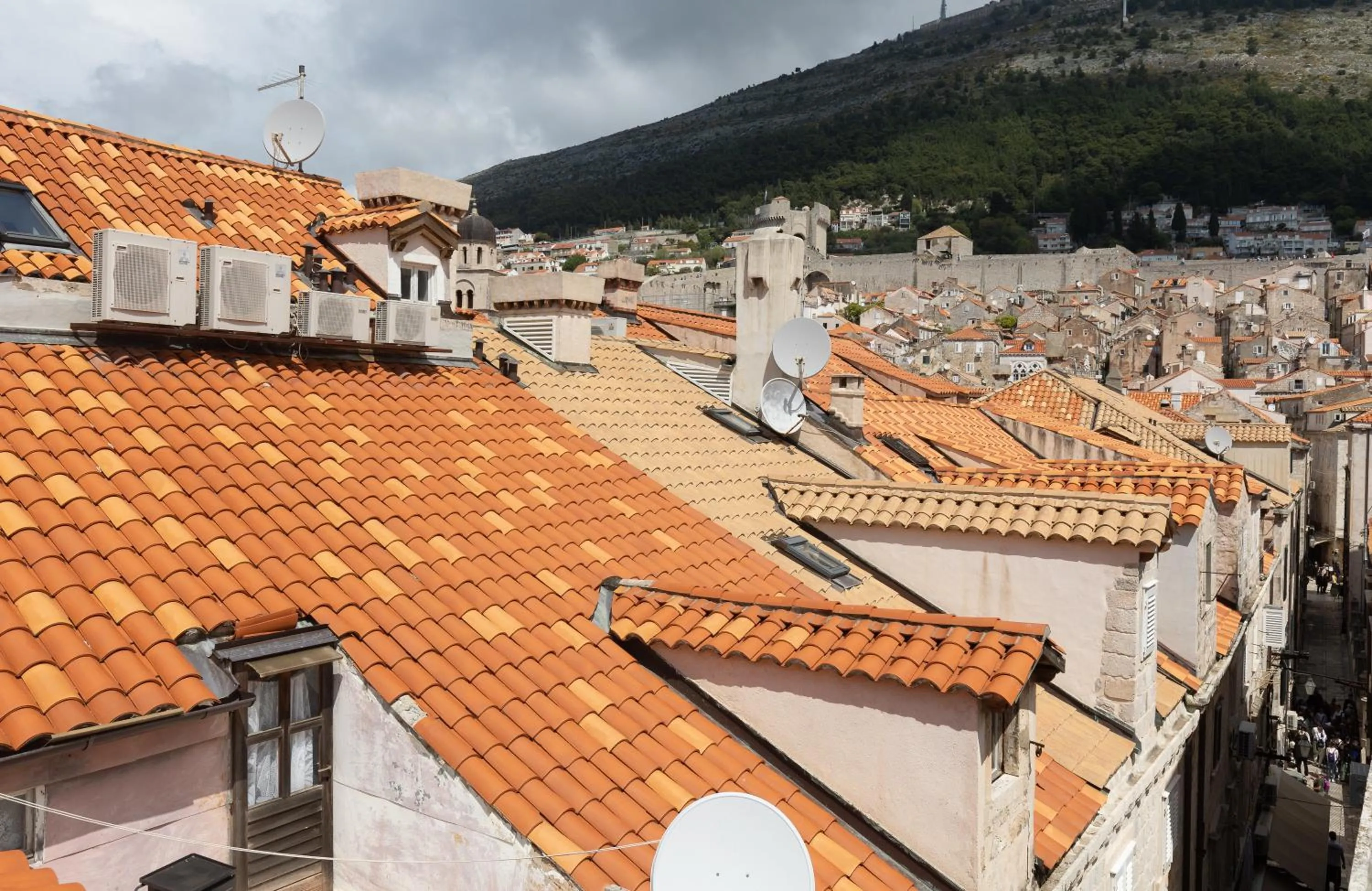 Old Town Baroque Palace Accommodation