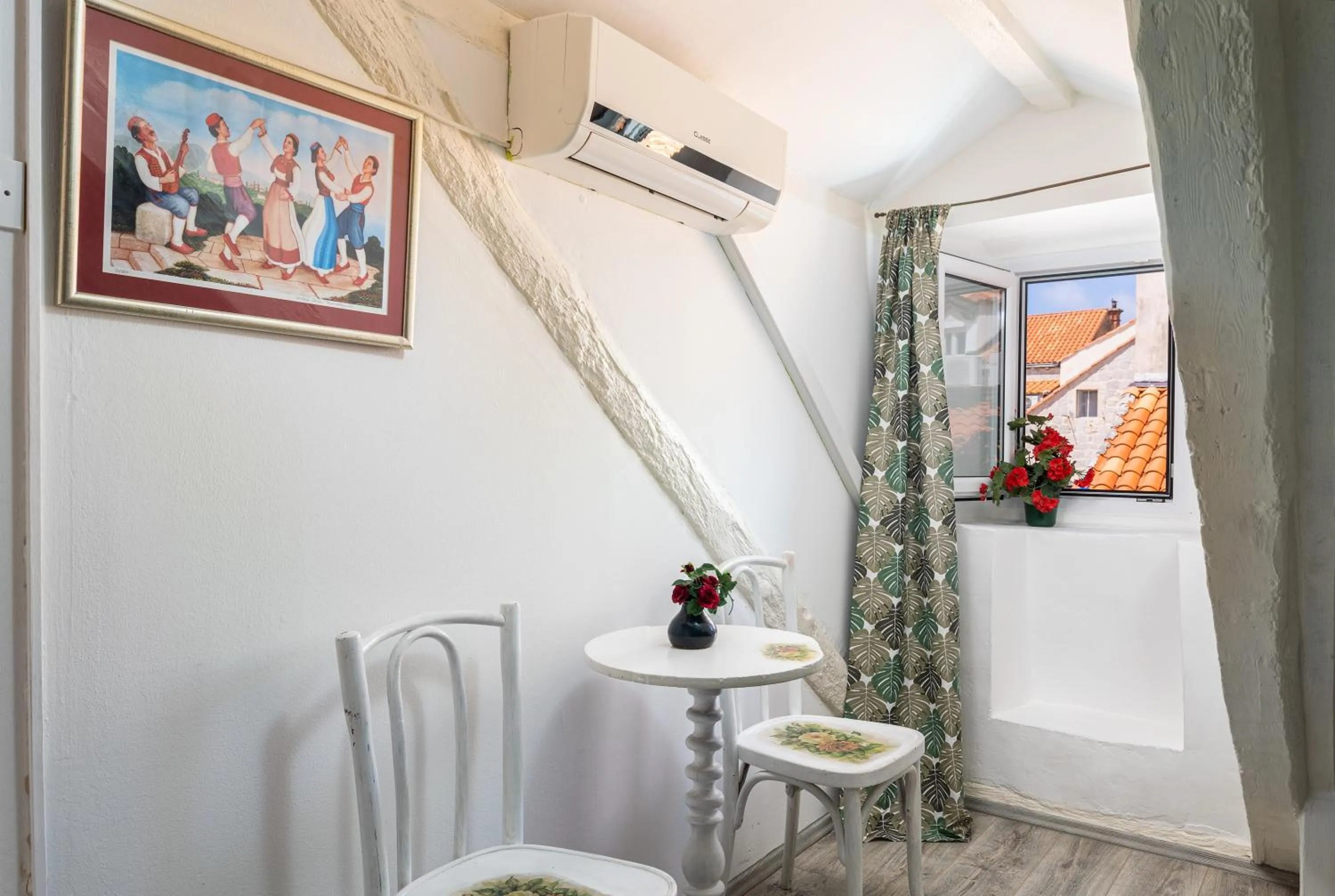 Old Town Baroque Palace Accommodation