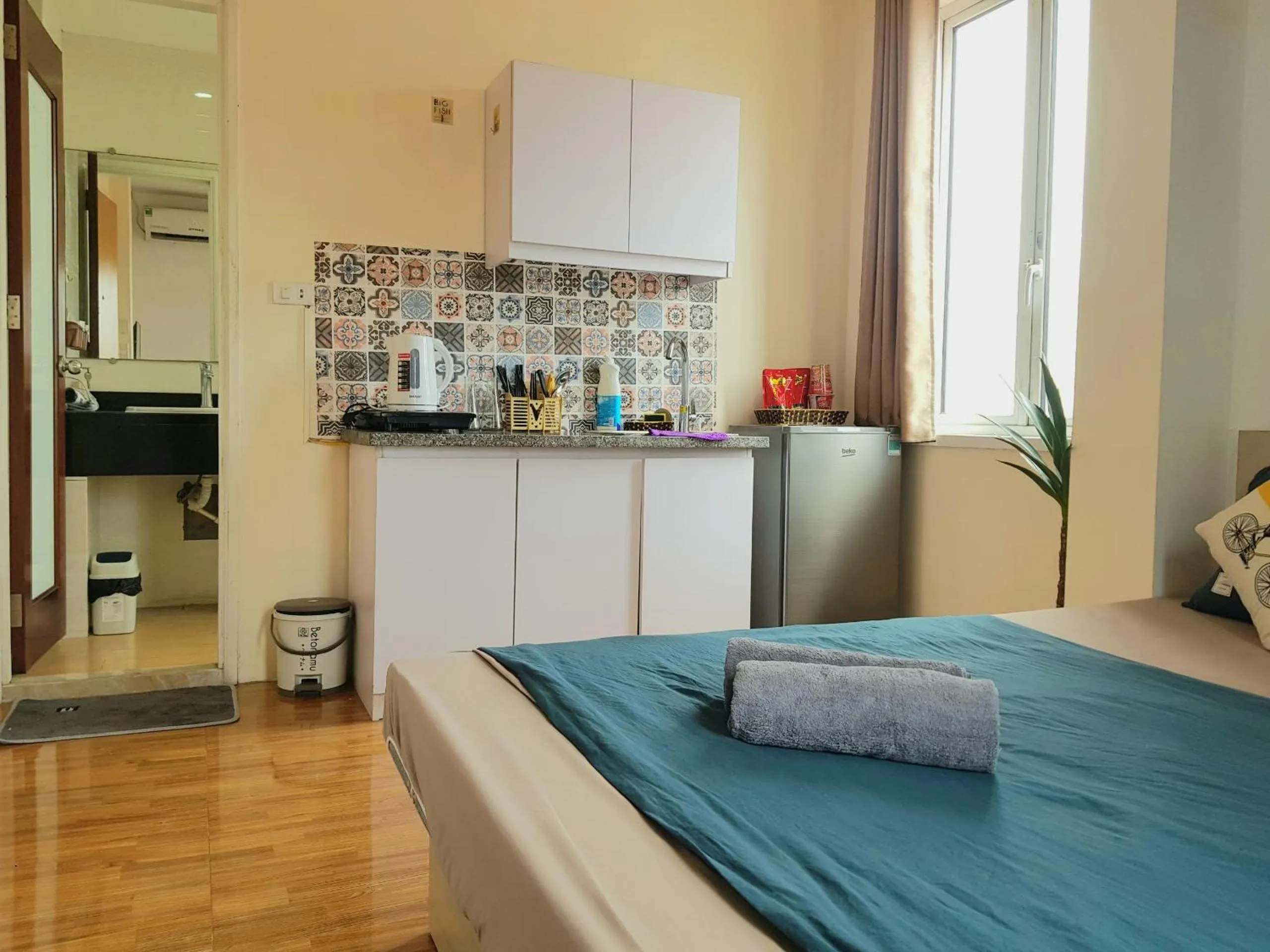 Toilet, Bed in Libré Homestay