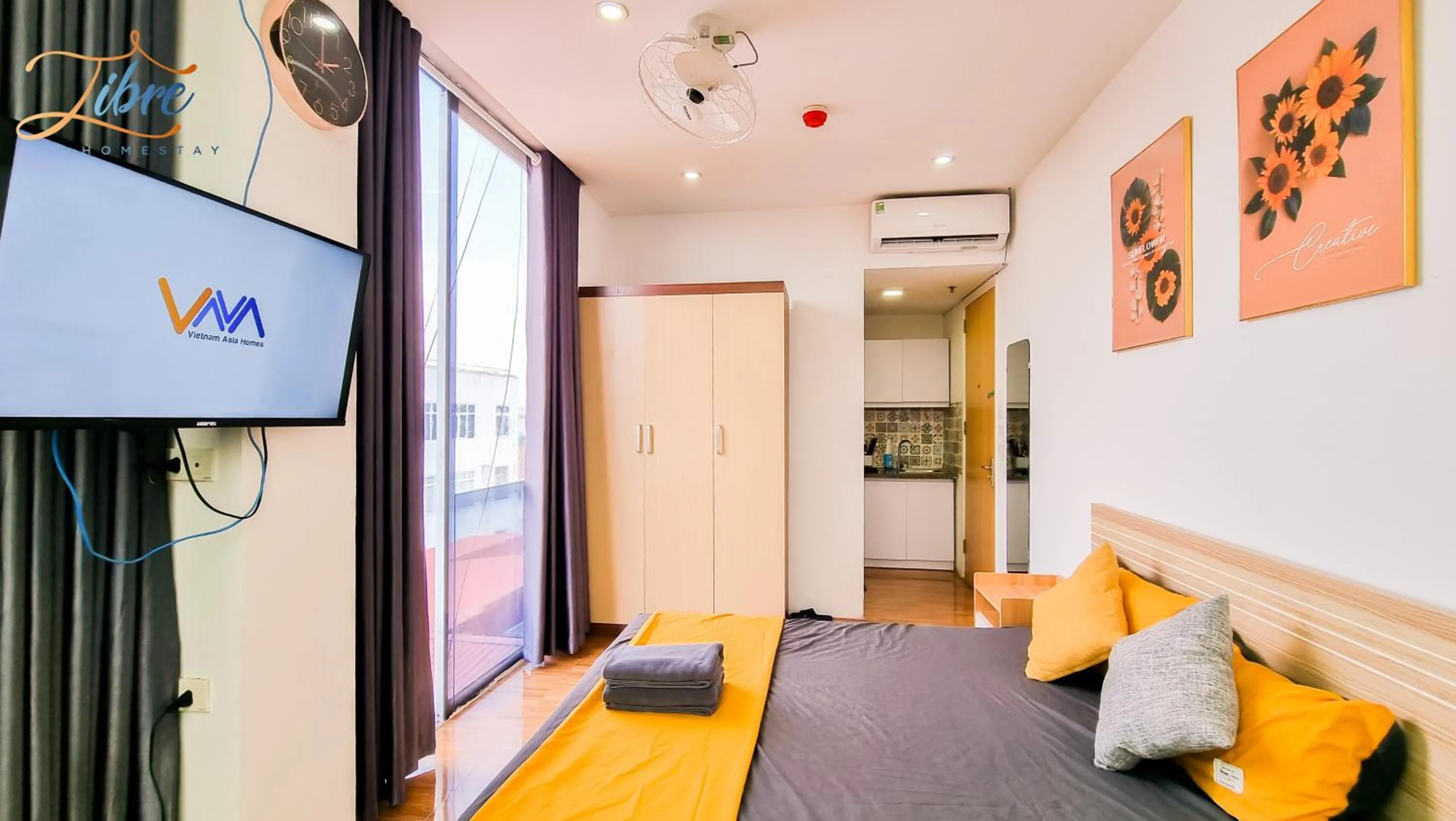 Living room, Bed in Libré Homestay