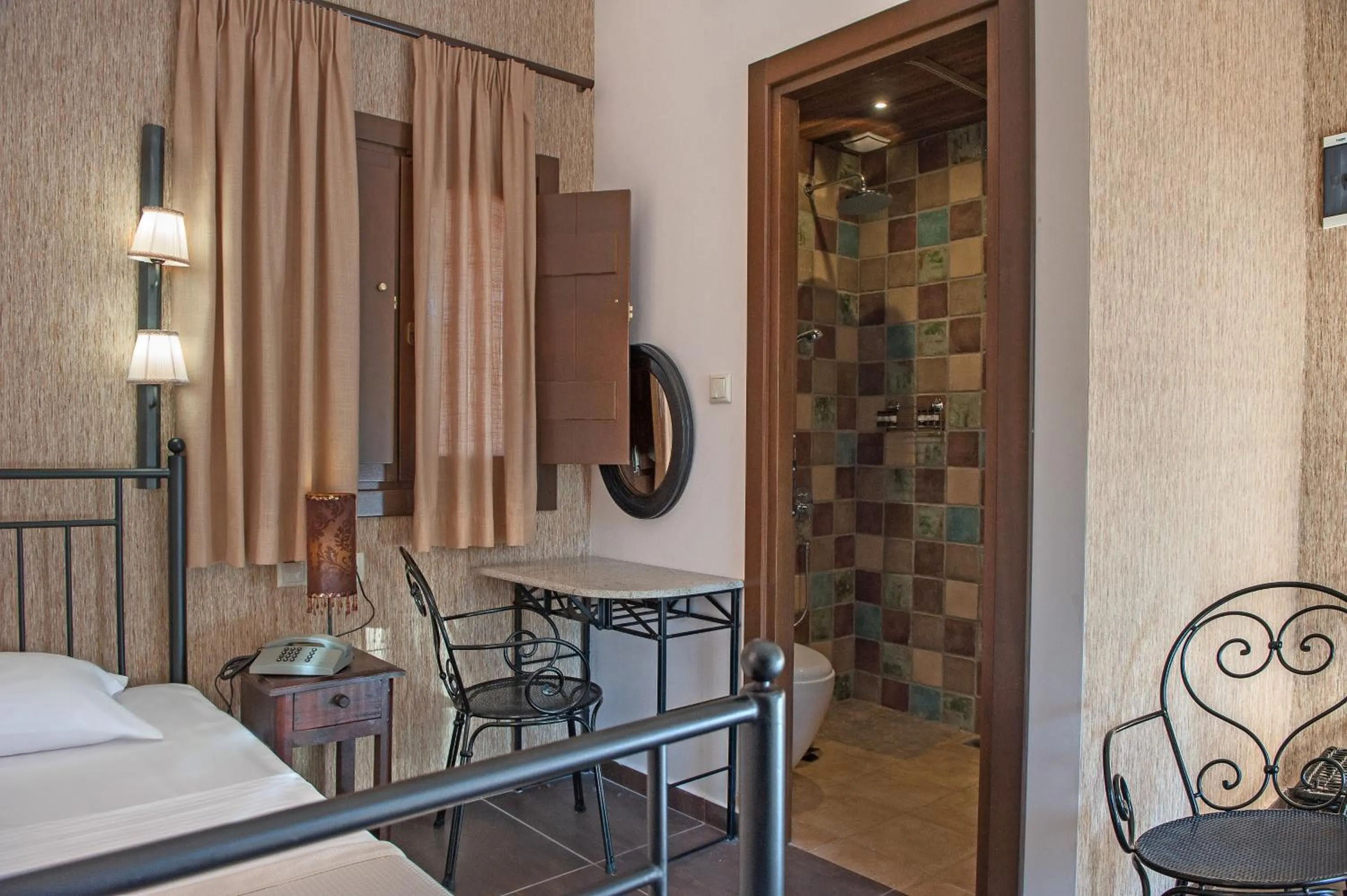 Bed in Polys Guest House