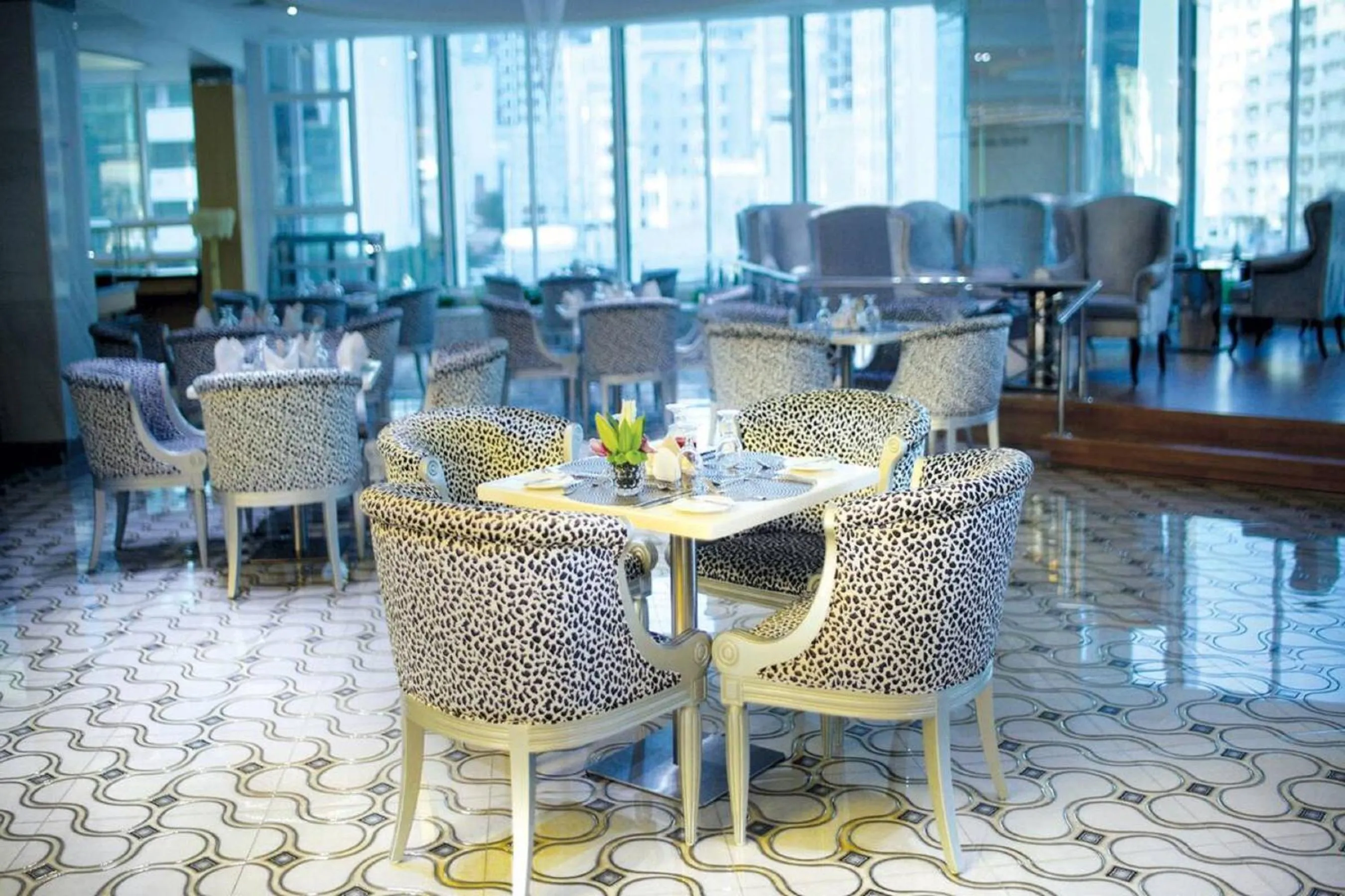 Restaurant/places to eat in Panorama Hotel and Spa