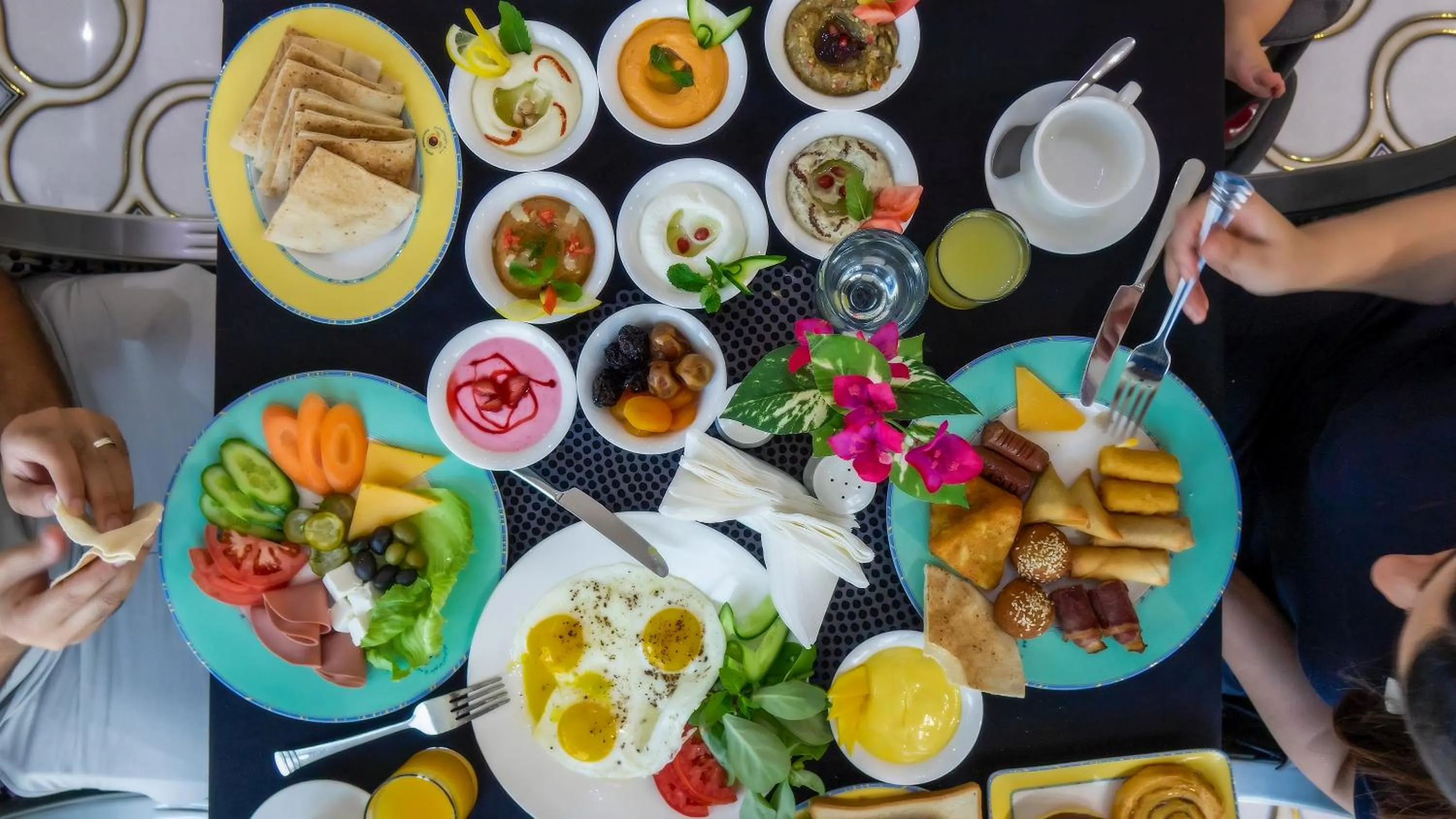 Breakfast in Panorama Hotel and Spa