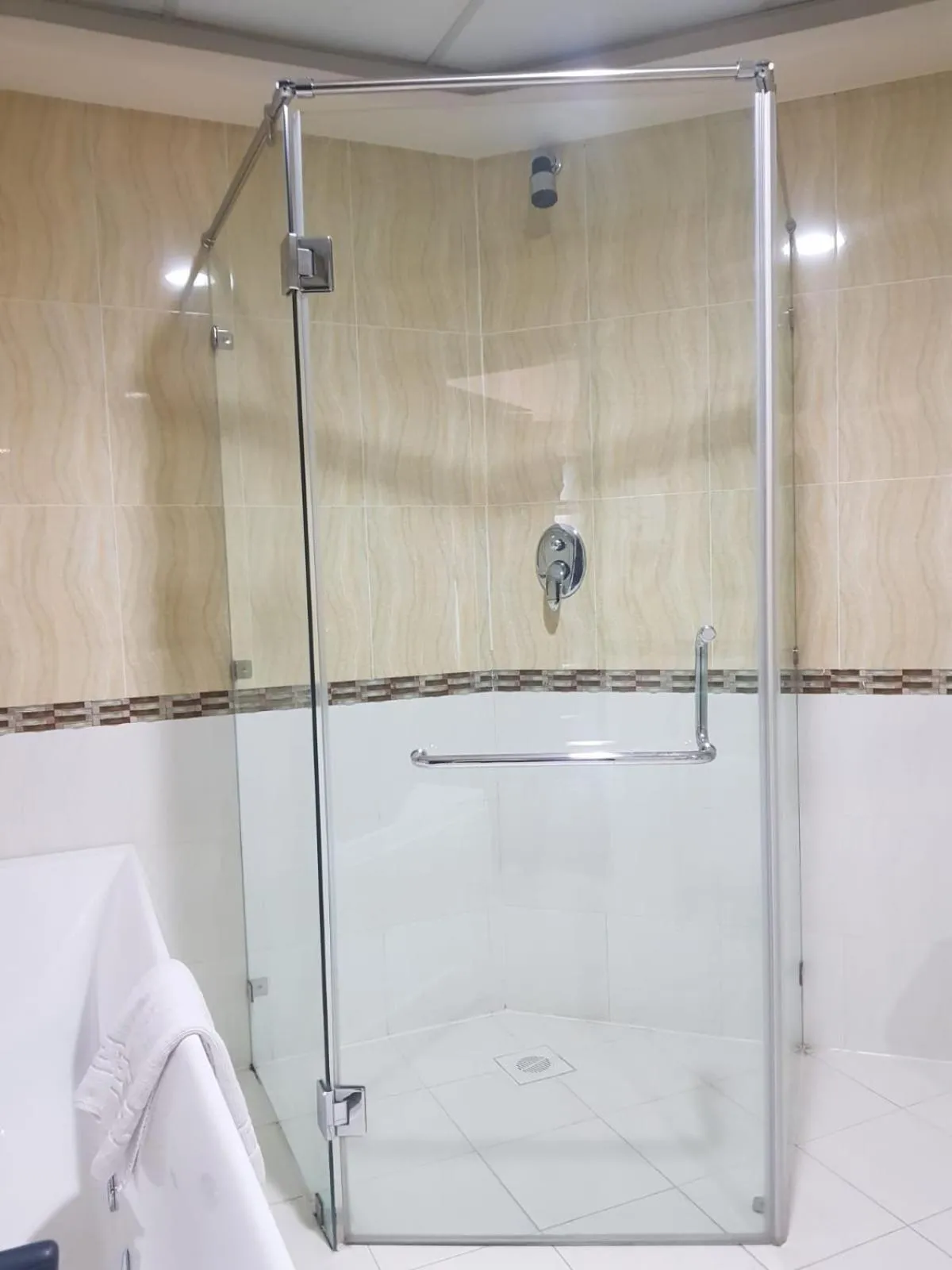 Shower in Panorama Hotel and Spa
