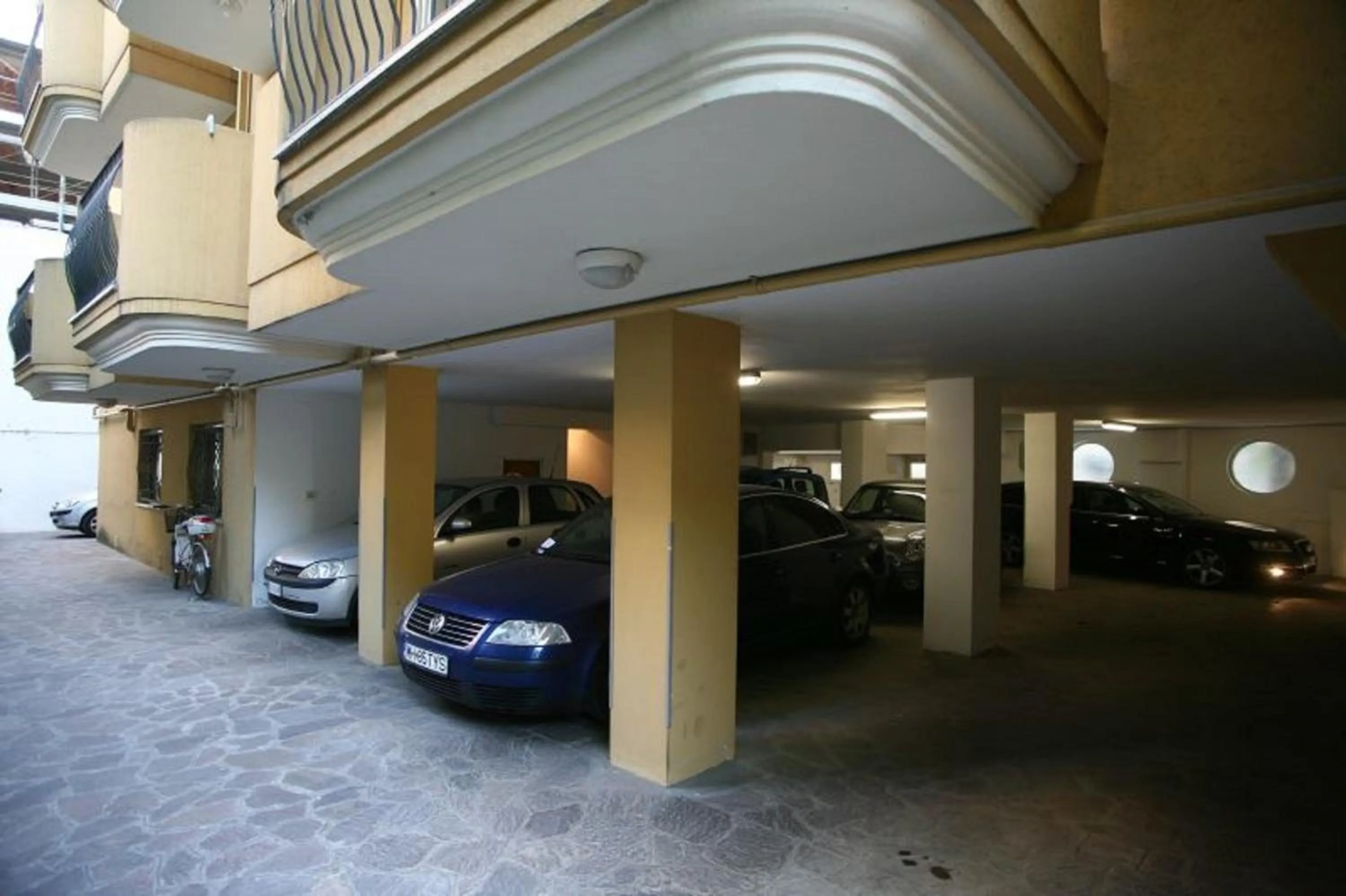 Decorative detail in Residence Queen