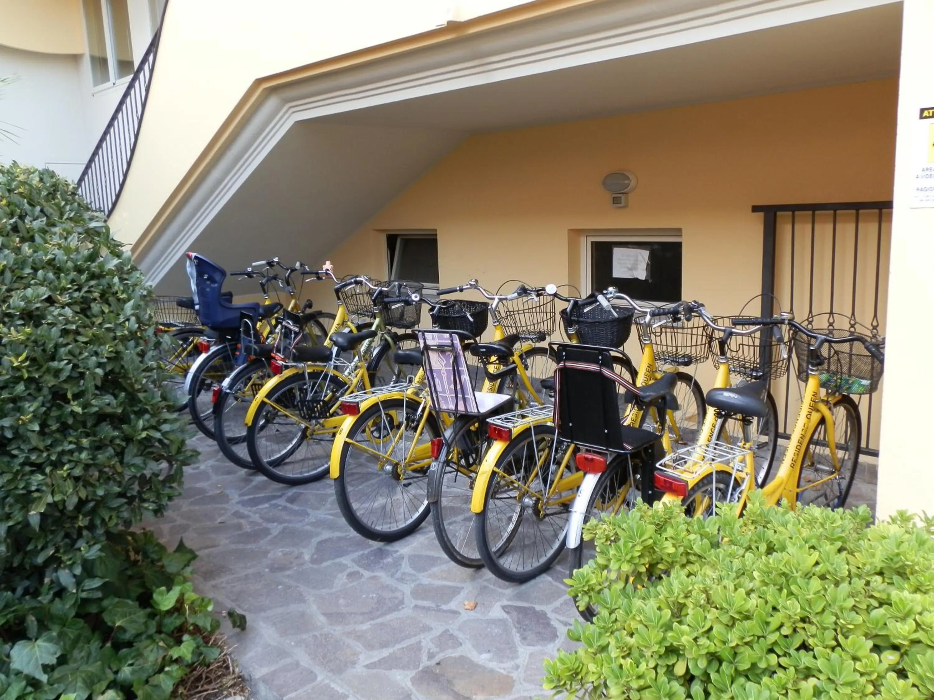 Facade/entrance in Residence Queen