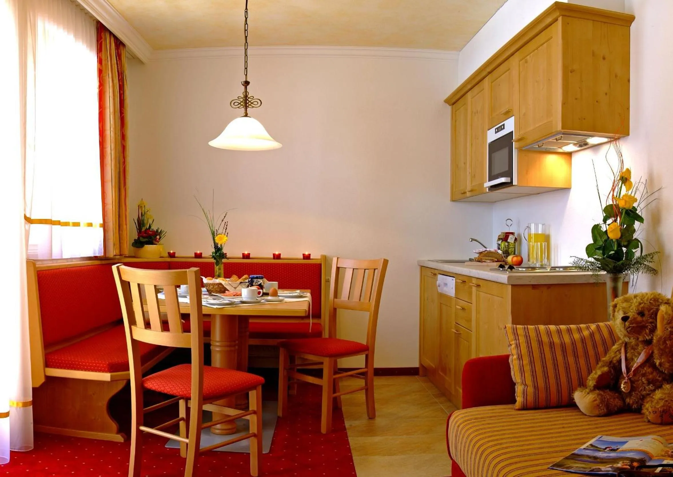 Kitchen or kitchenette in Landhaus & Appartementhaus Haussteiner