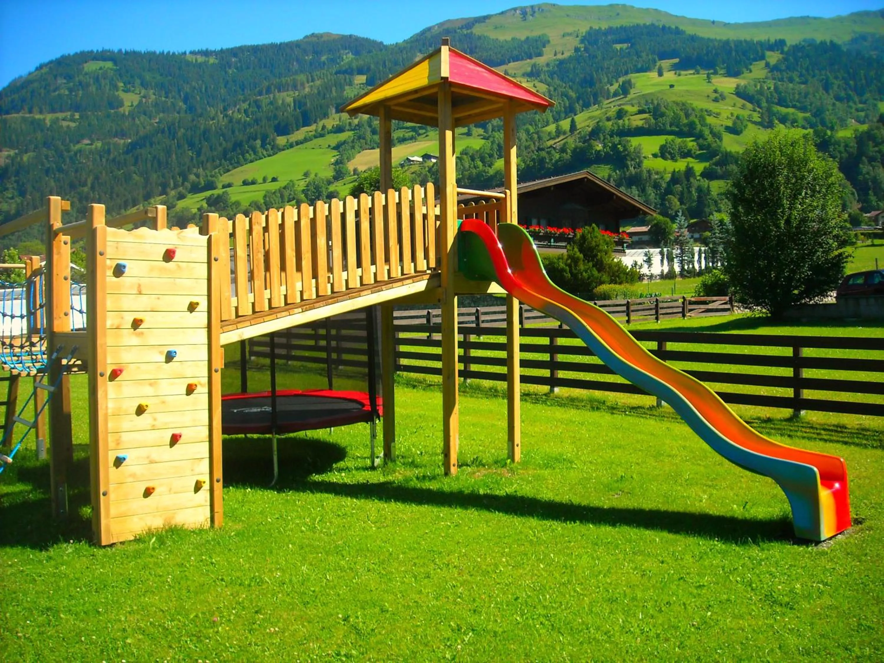 Children play ground in Landhaus & Appartementhaus Haussteiner