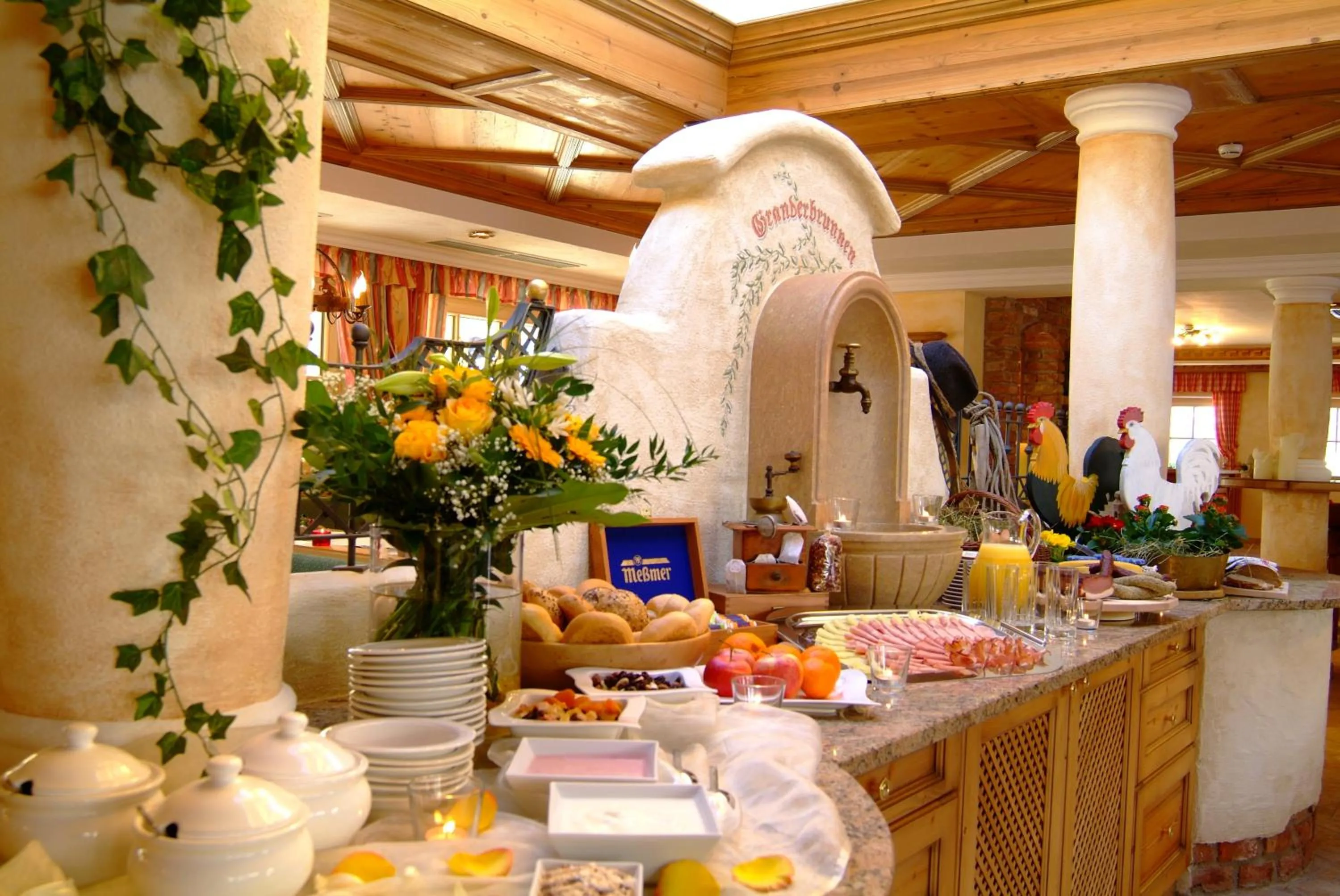 Restaurant/places to eat in Landhaus & Appartementhaus Haussteiner