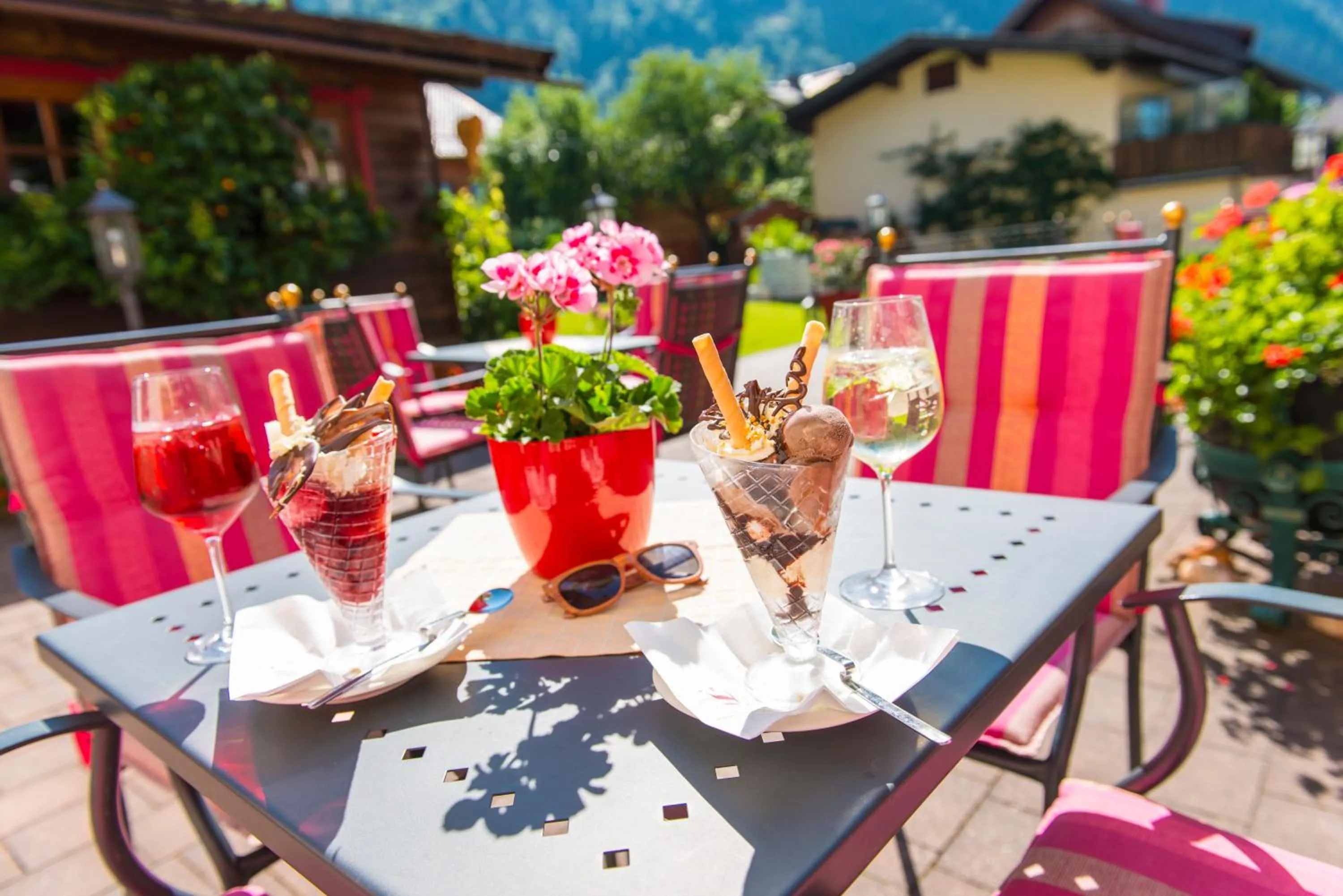 Landhaus & Appartementhaus Haussteiner