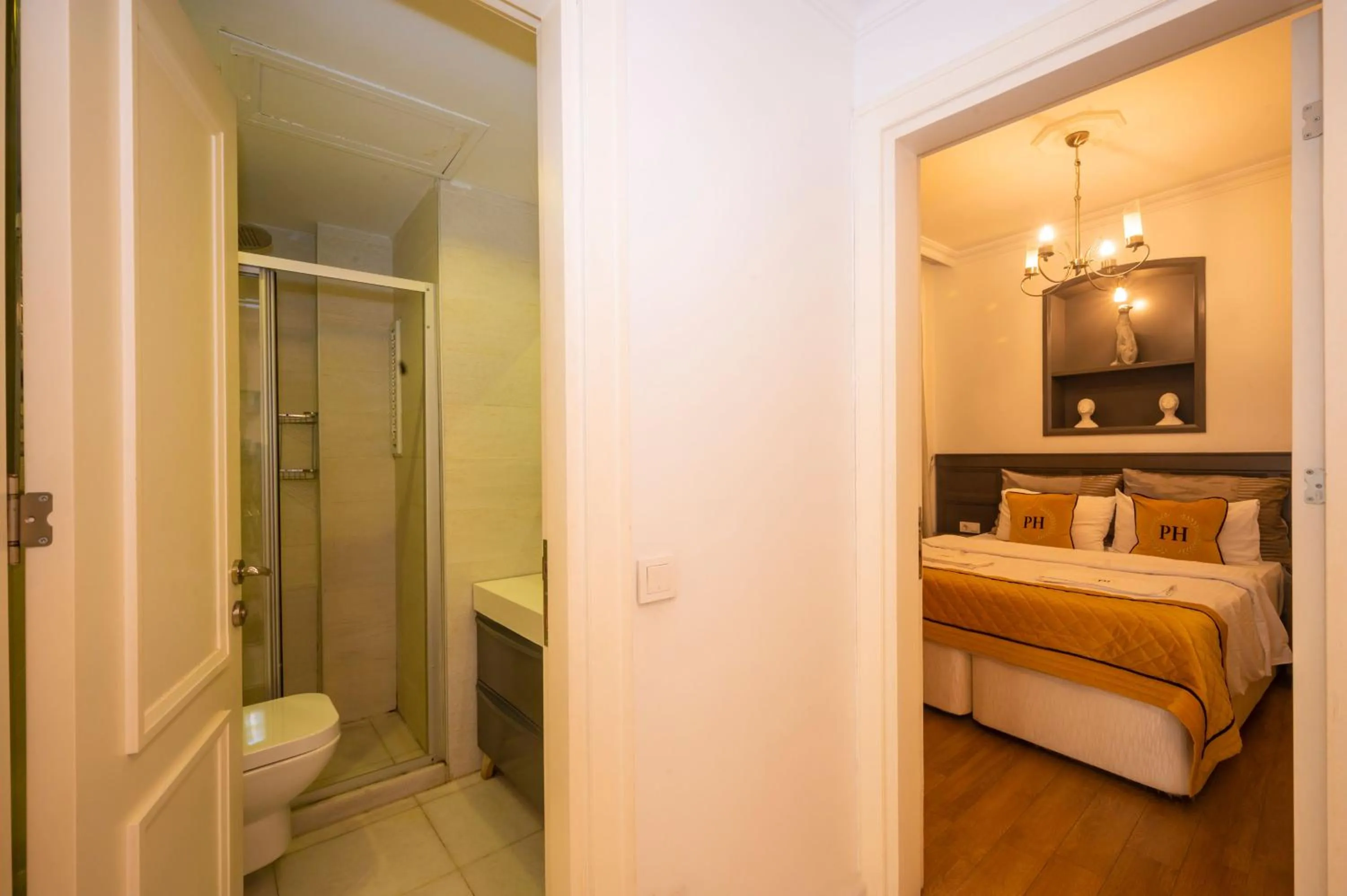 Bathroom in Pera Line Cihangir