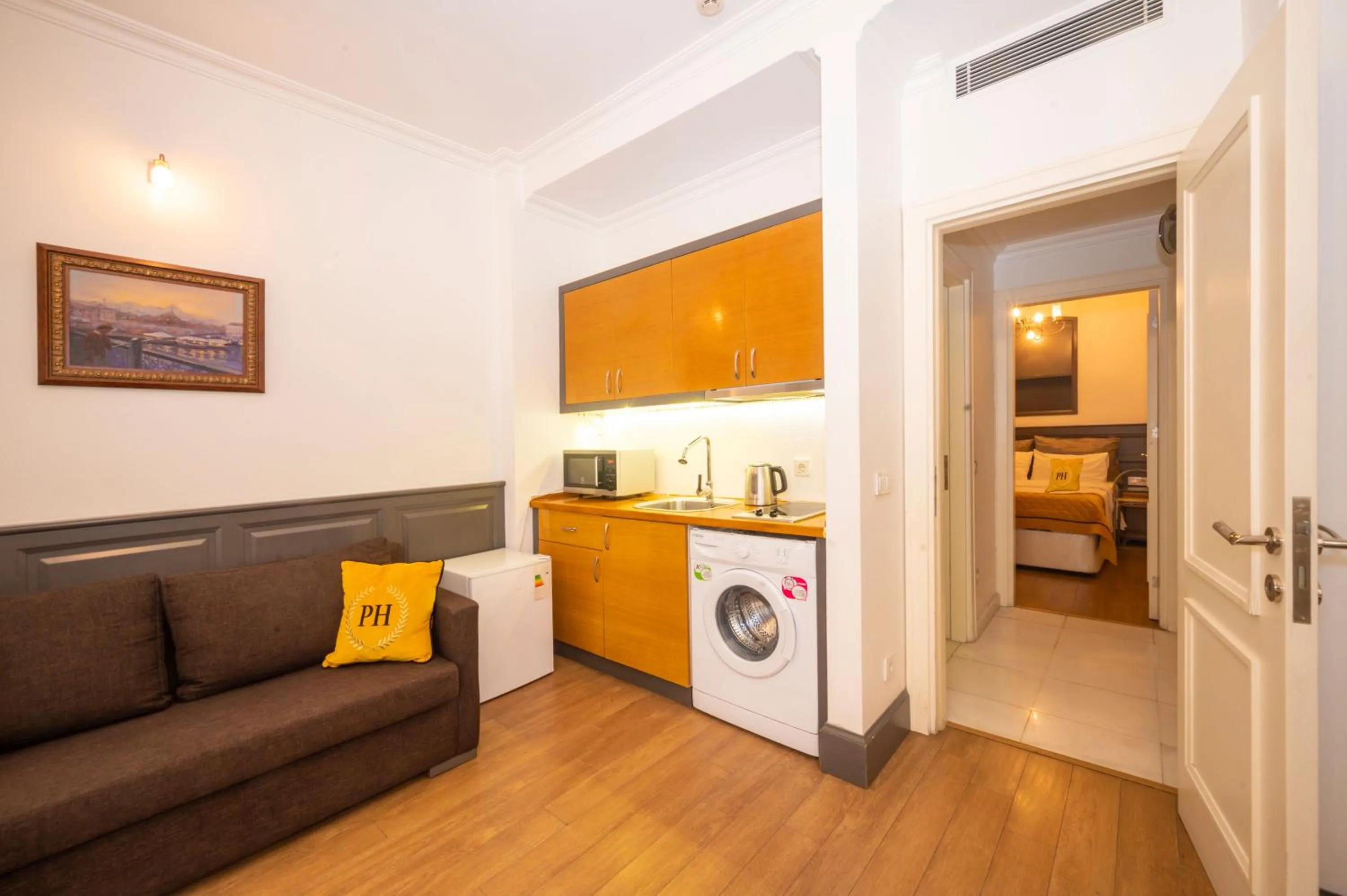 Kitchen or kitchenette, Kitchen/Kitchenette in Pera Line Cihangir