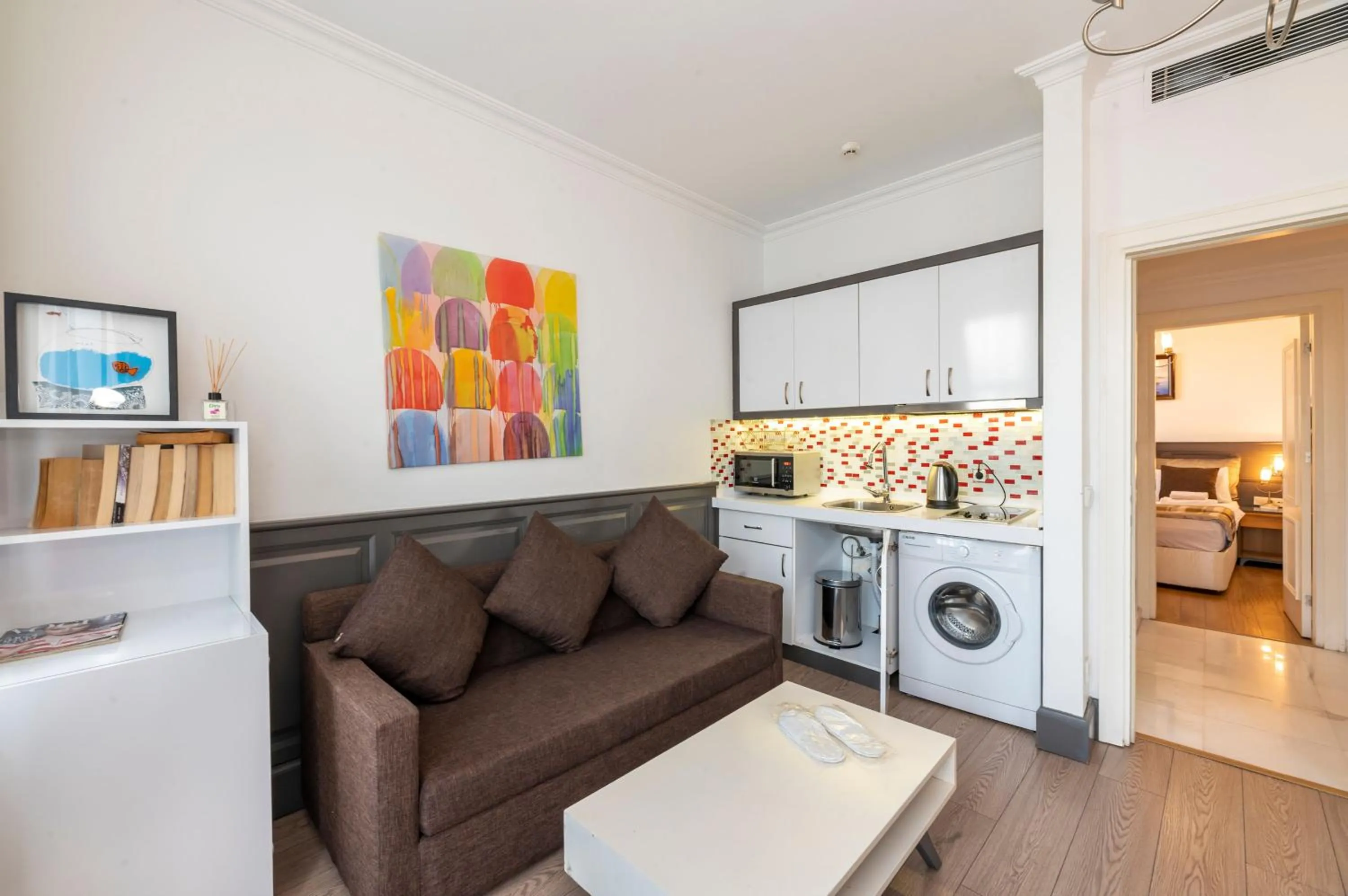 Kitchen or kitchenette, Seating Area in Pera Line Cihangir