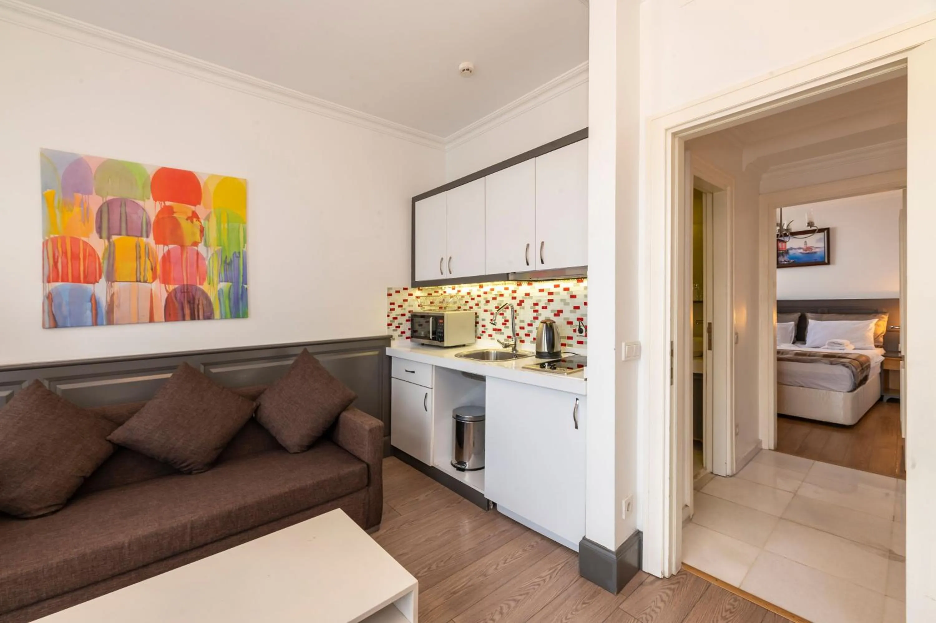 Kitchen or kitchenette, Kitchen/Kitchenette in Pera Line Cihangir