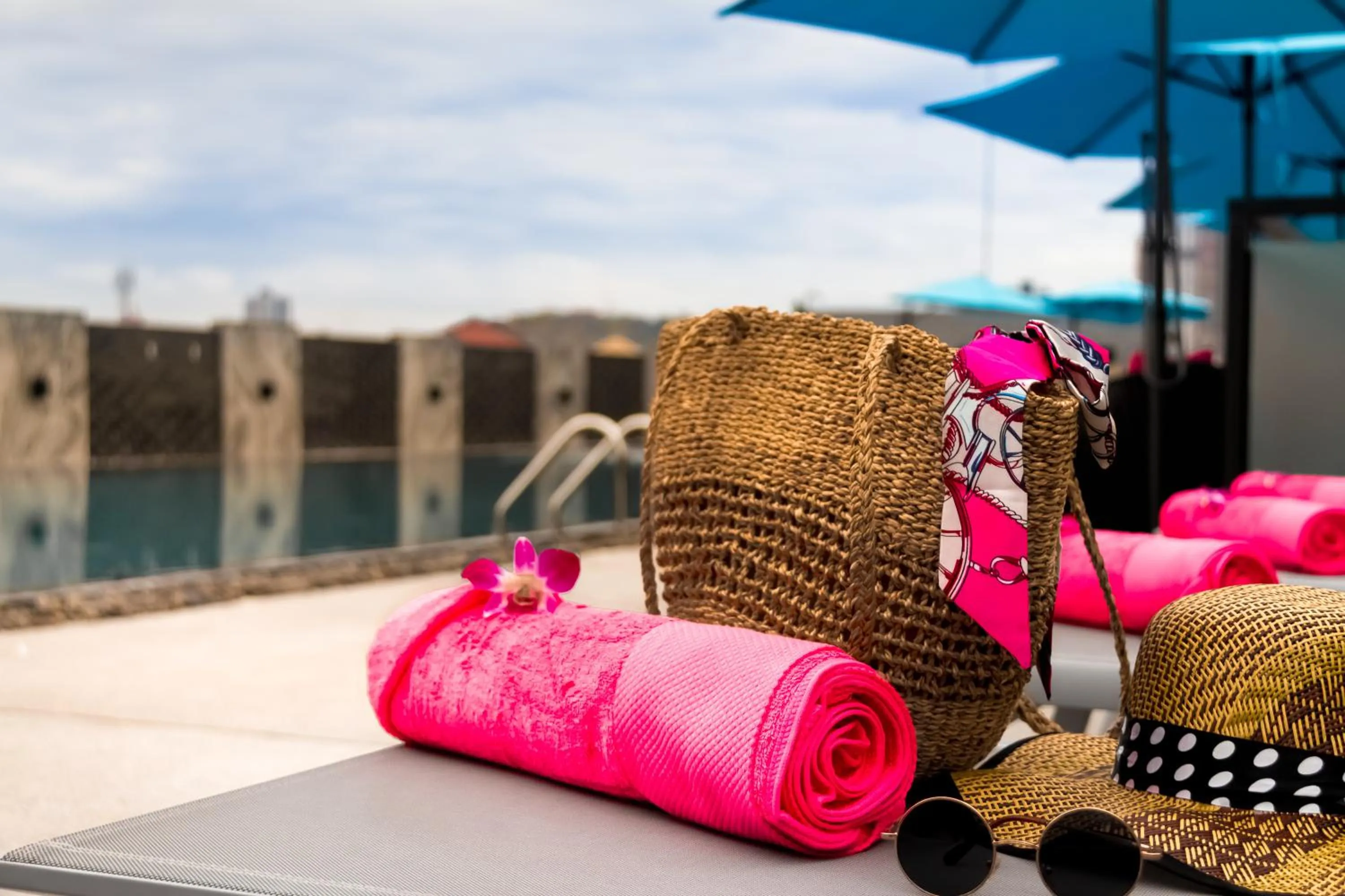 Swimming pool in GLOW Pattaya