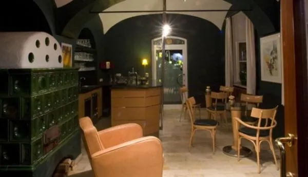 Lounge or bar in Hotel Csejtei