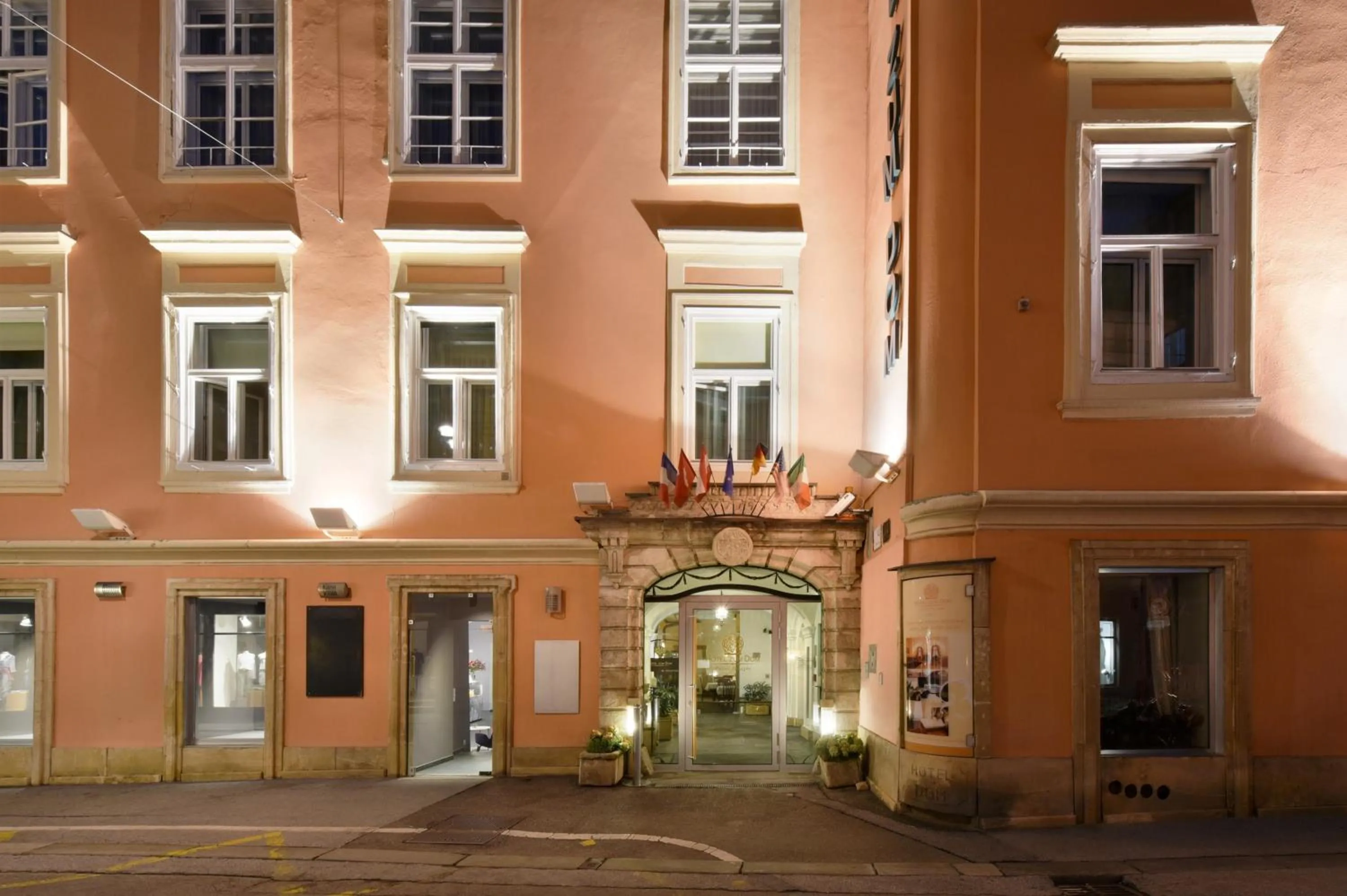 Facade/entrance in Boutique Hotel Dom - Rooms & Suites