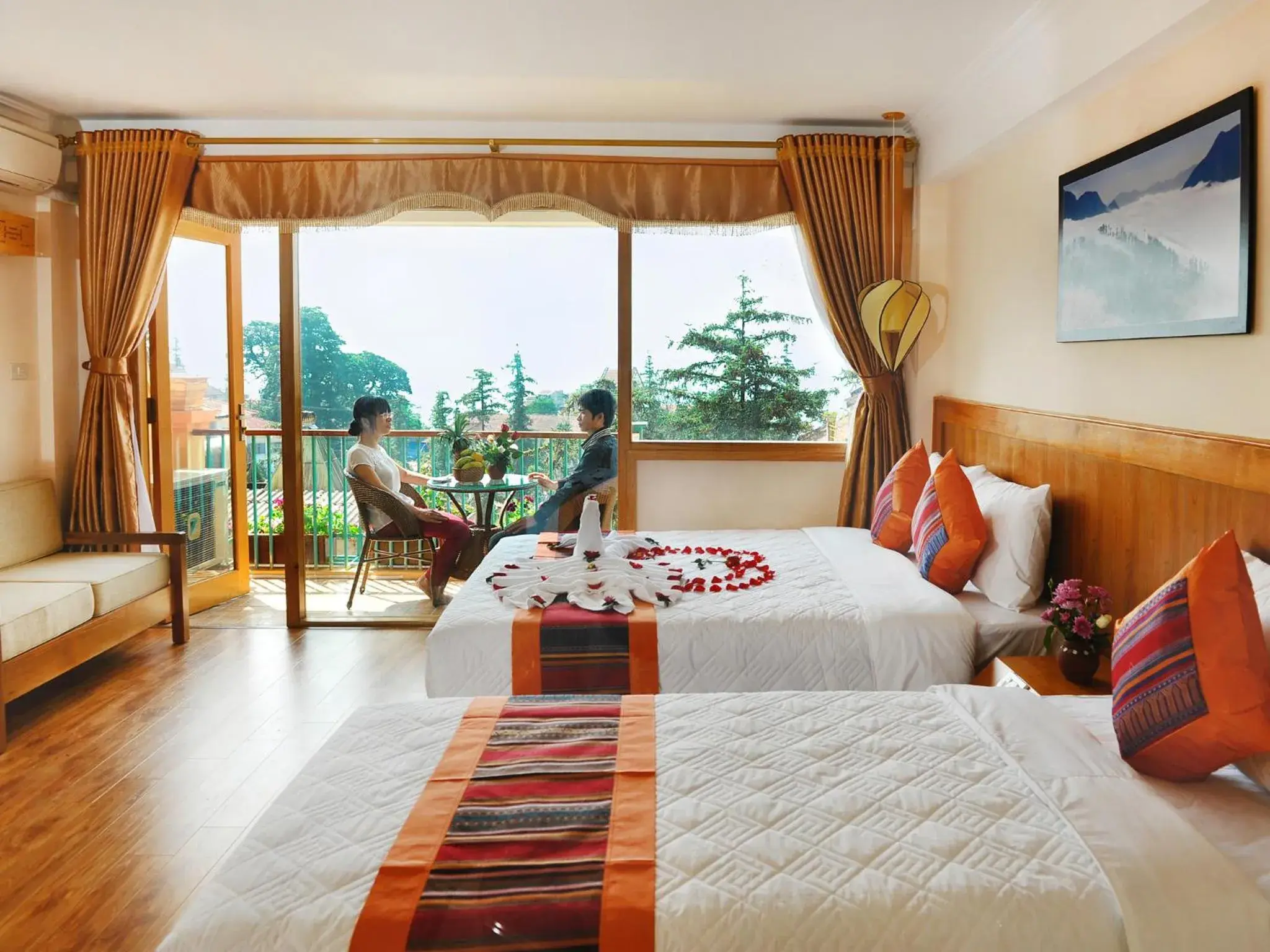 Family Room with Moutain View in Sapa Panorama Hotel Family Room with Moutain View in Sapa Panorama Hotel
