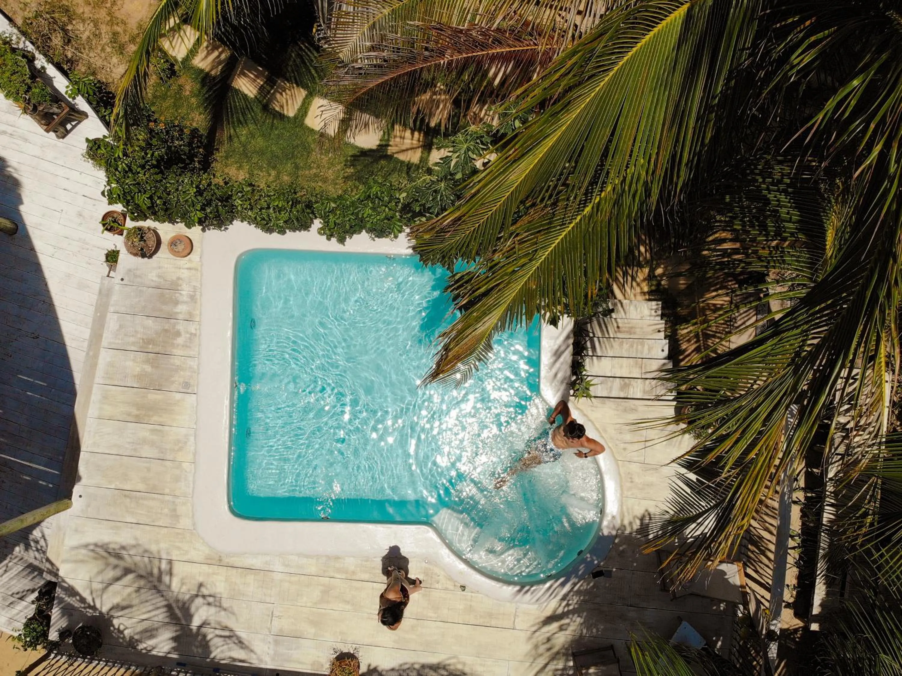 Swimming pool in Mangará Pousada