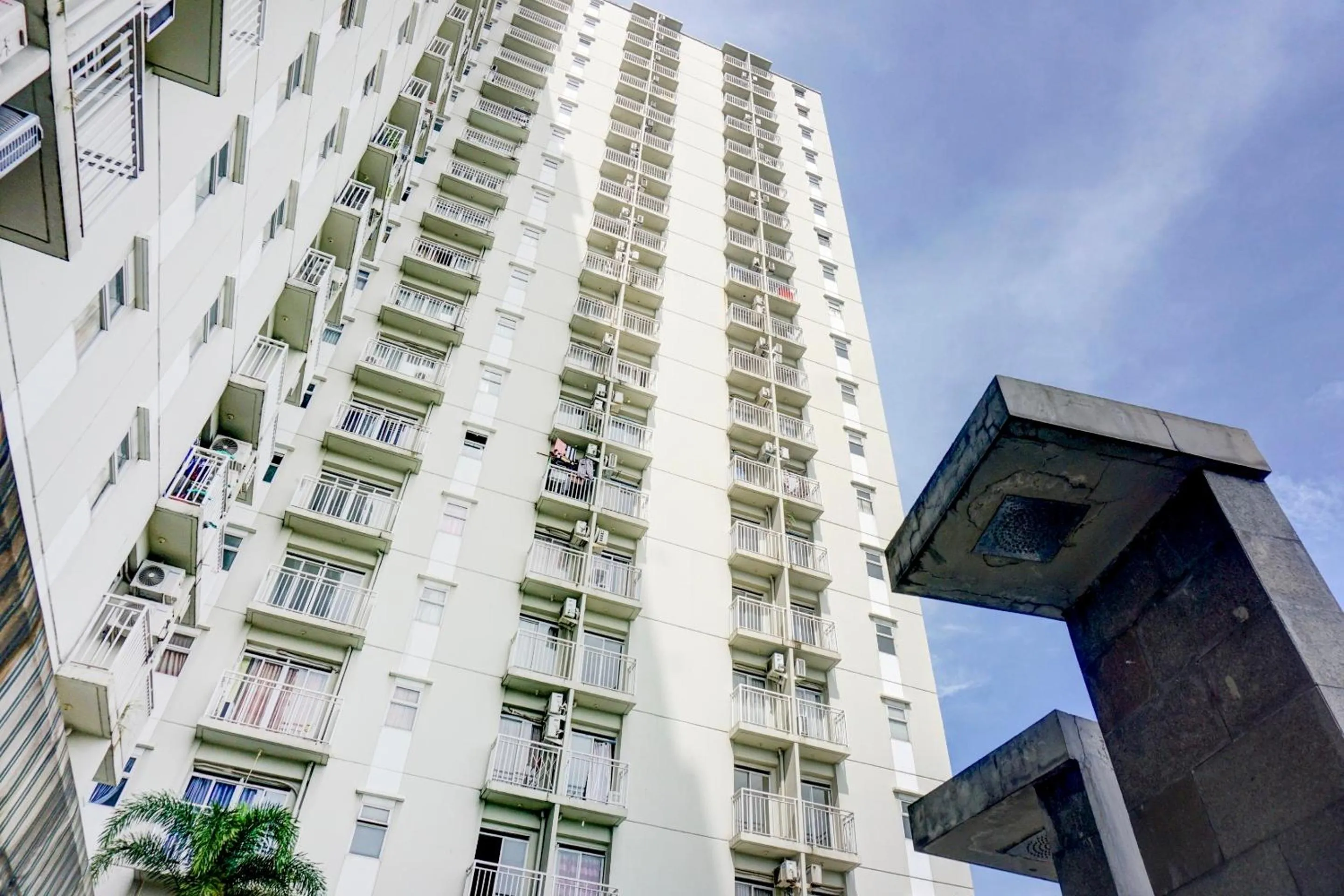 Skyland Bogor Valley Apartments