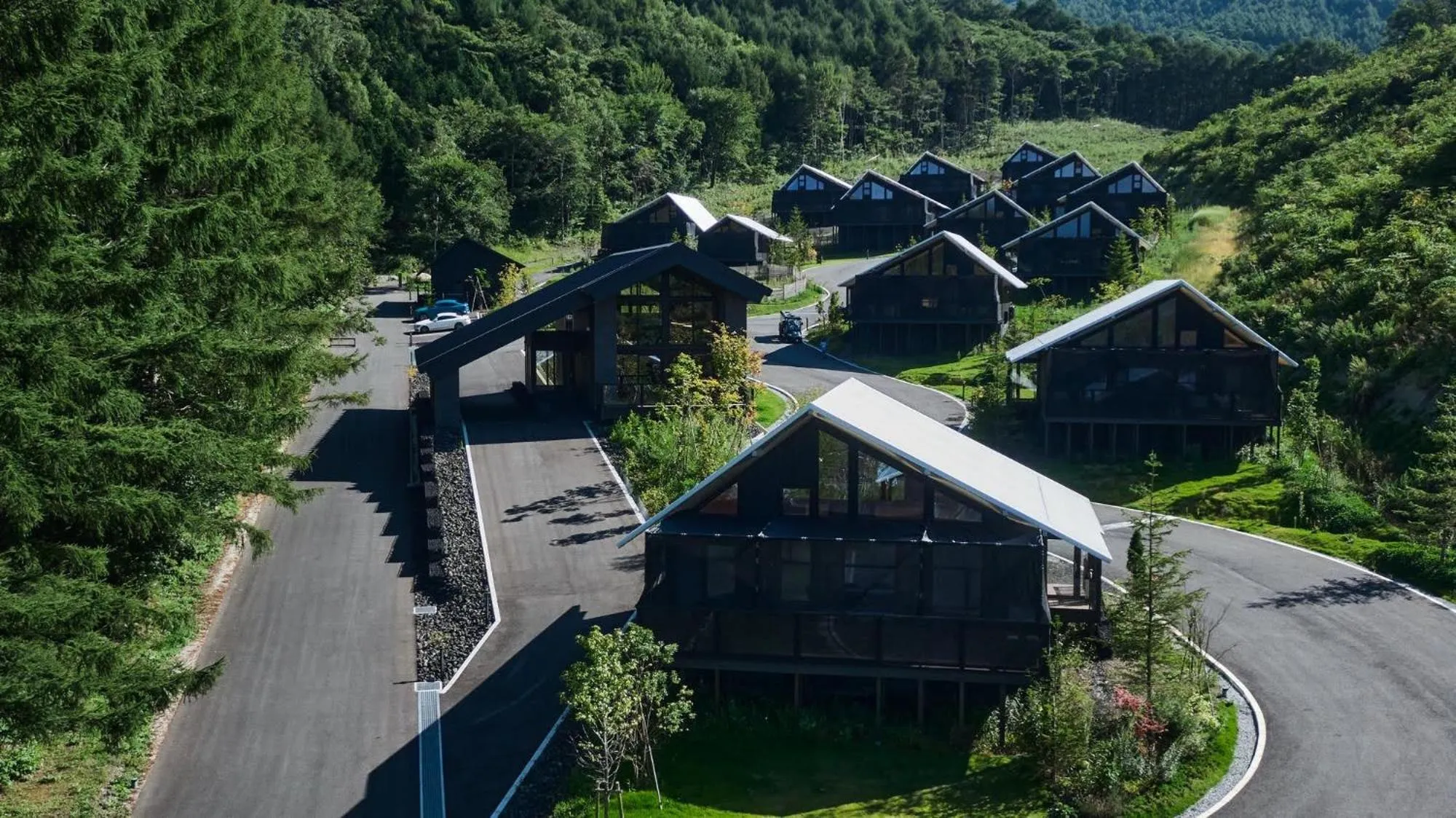 Property building in Asama Kuzanbo